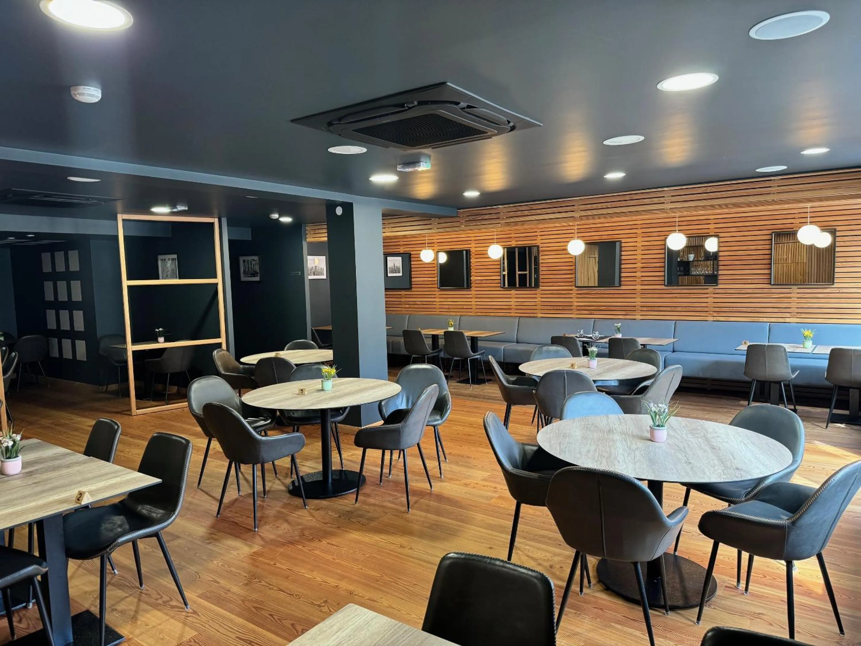 Restaurant/Places to Eat in Hôtel & Spa du Tremplin