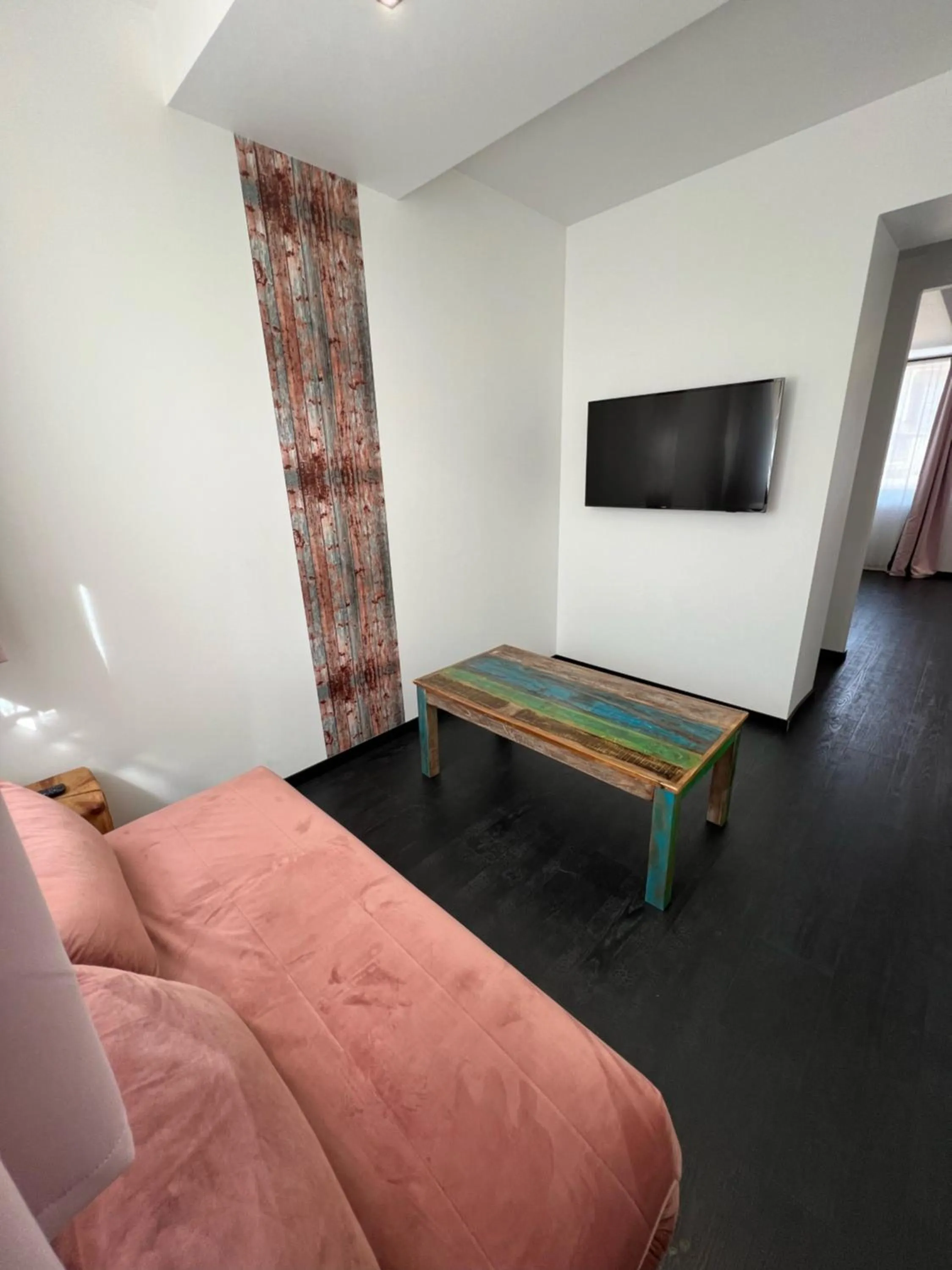 Communal lounge/ TV room, TV/Entertainment Center in Hôtel & Spa du Tremplin