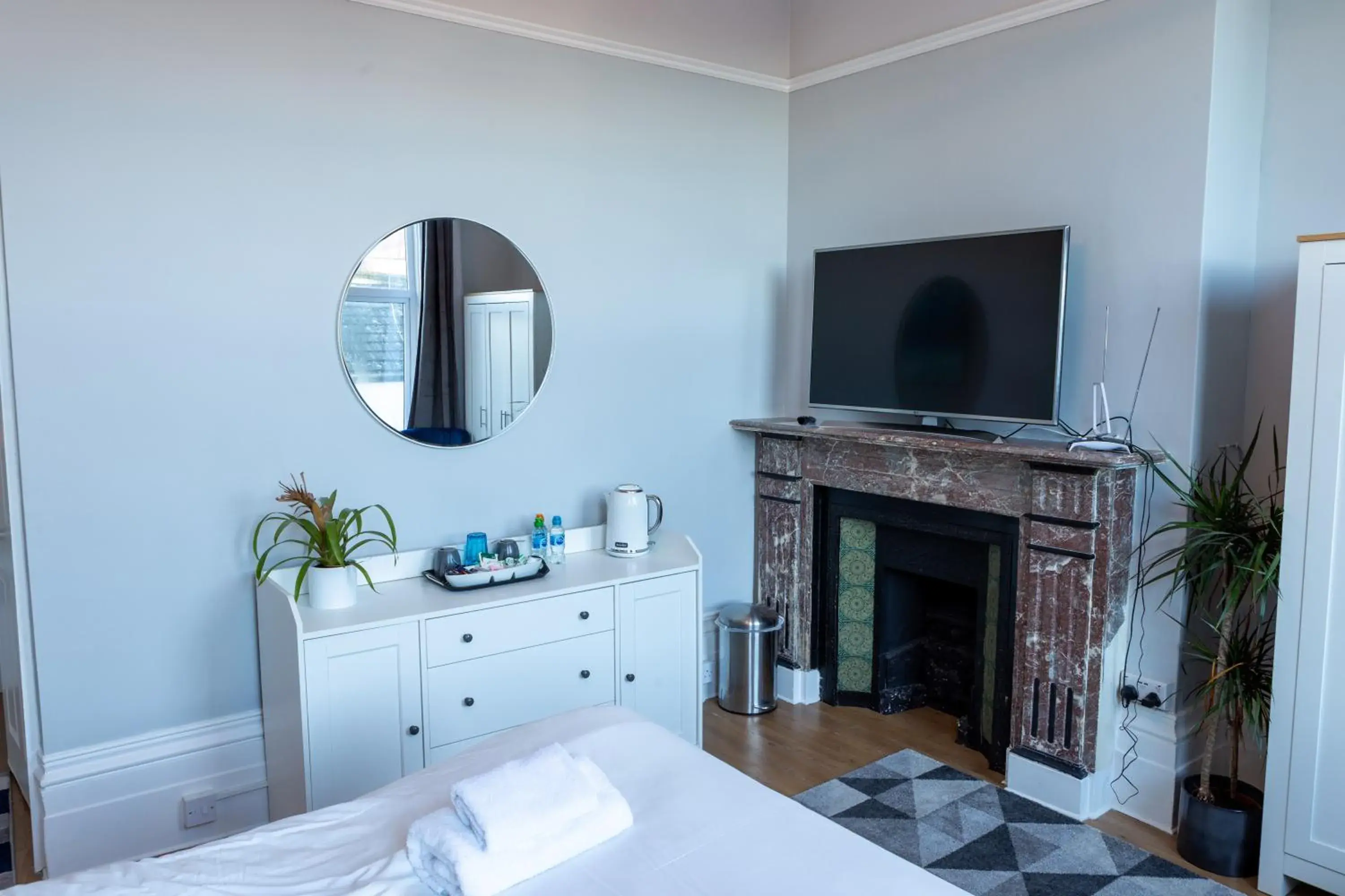 Superior King Room in The Halcyon Superior King Room in The Halcyon