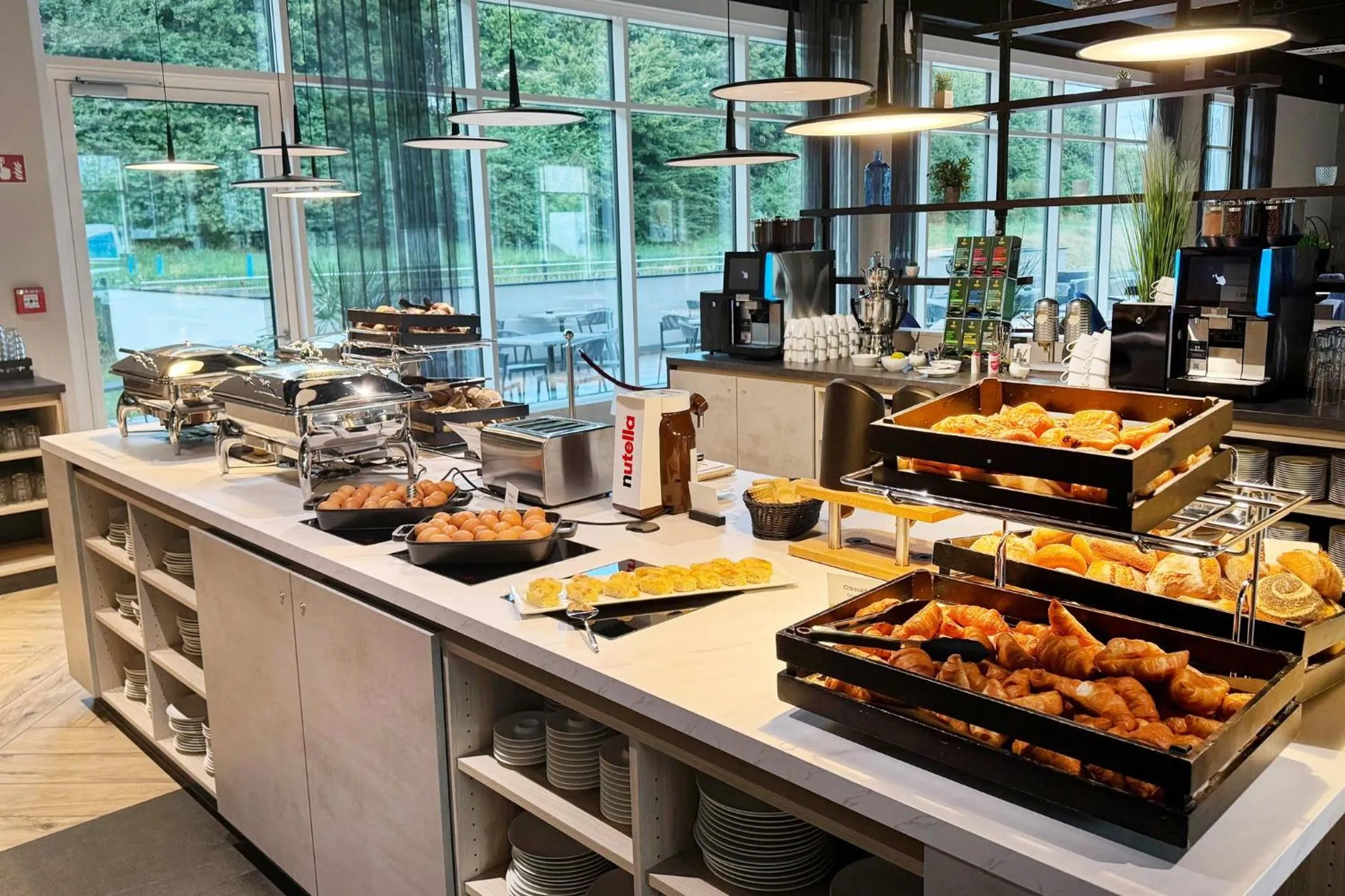 Restaurant/places to eat in Garner Hotel Augsburg Nord by IHG