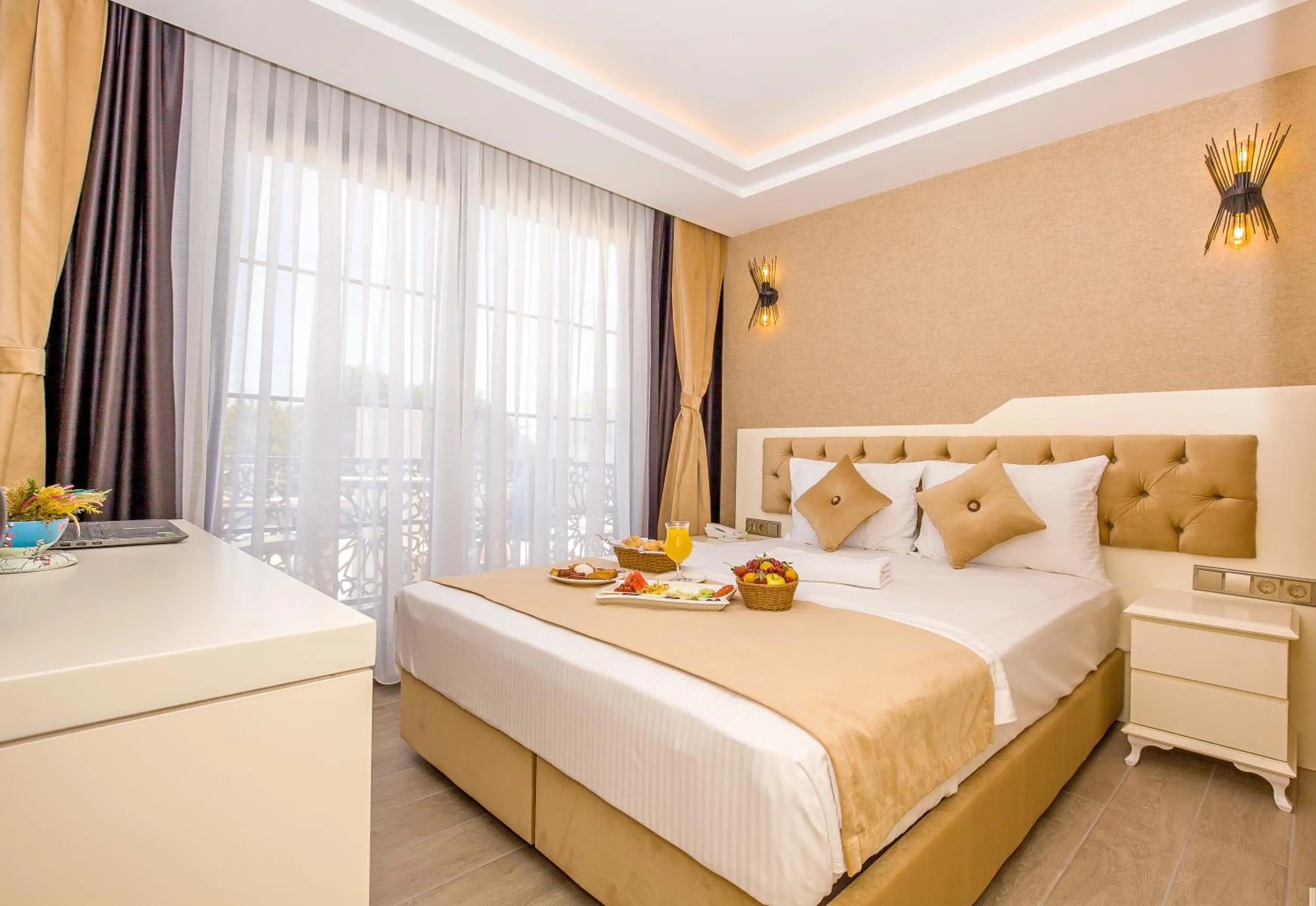 Photo of the whole room, Bed in The Lea Hotel