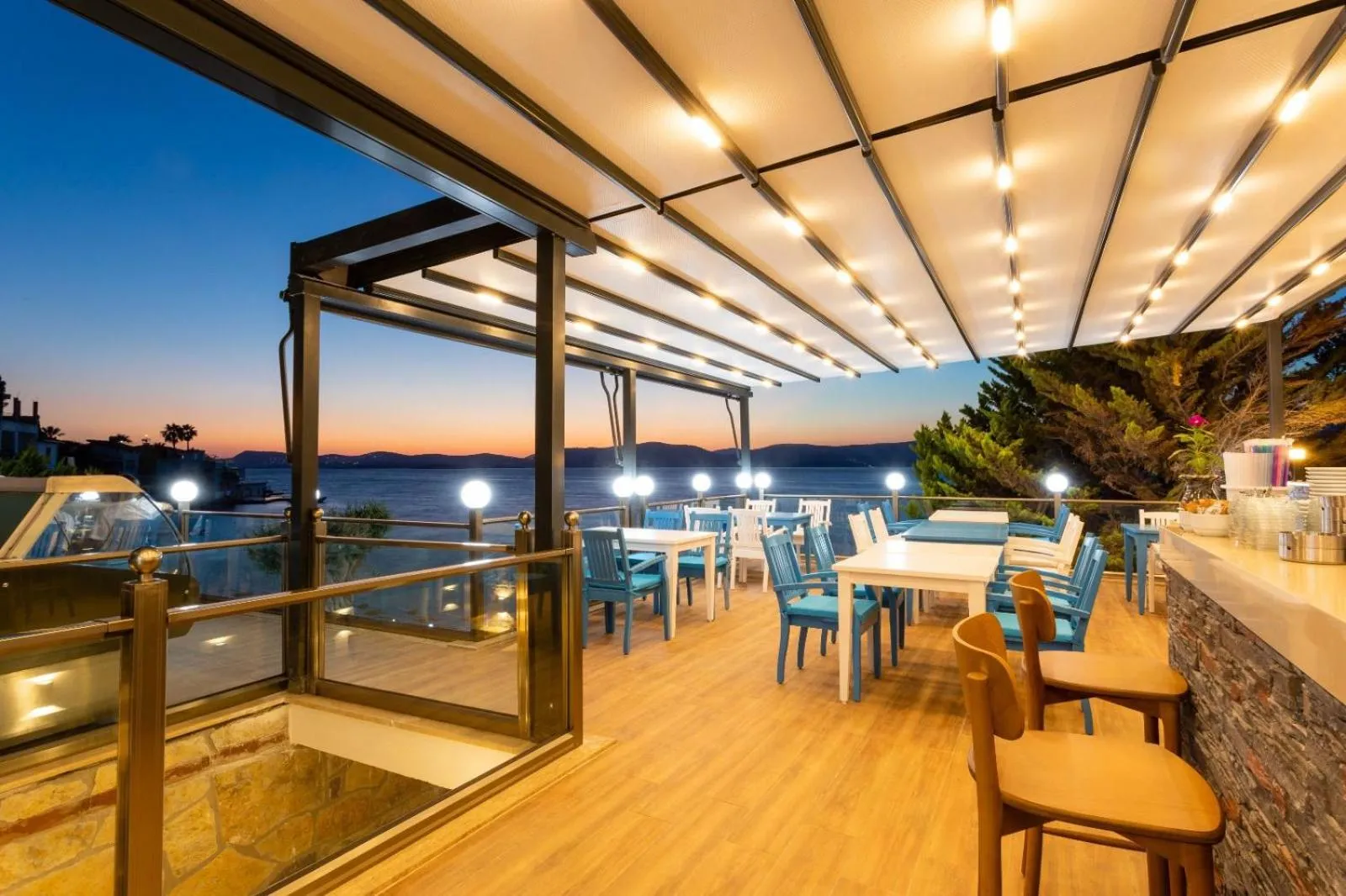 Lounge or bar in Güllük Yalı Boutique Otel