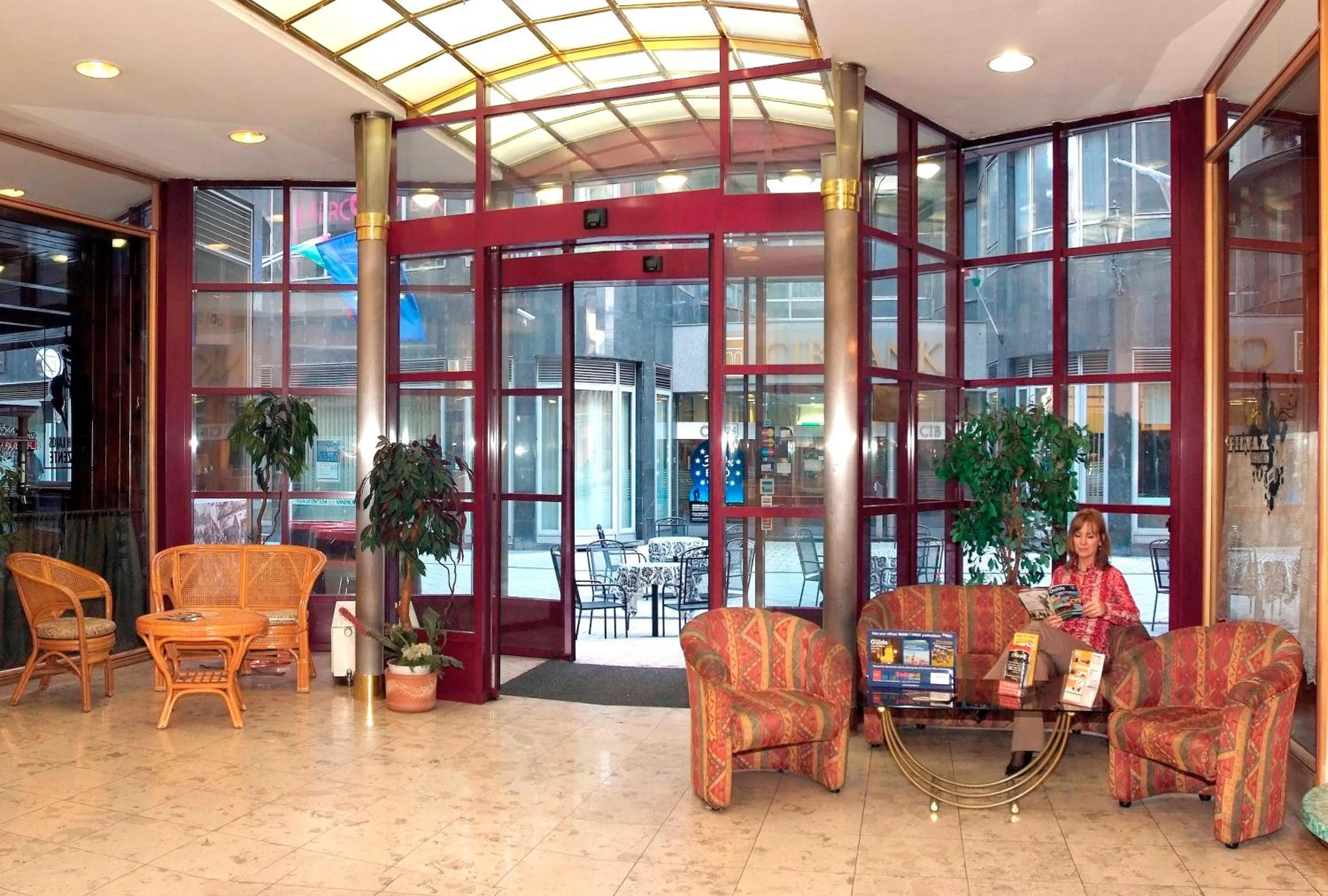 Lobby or reception in Pilvax Hotel Budapest