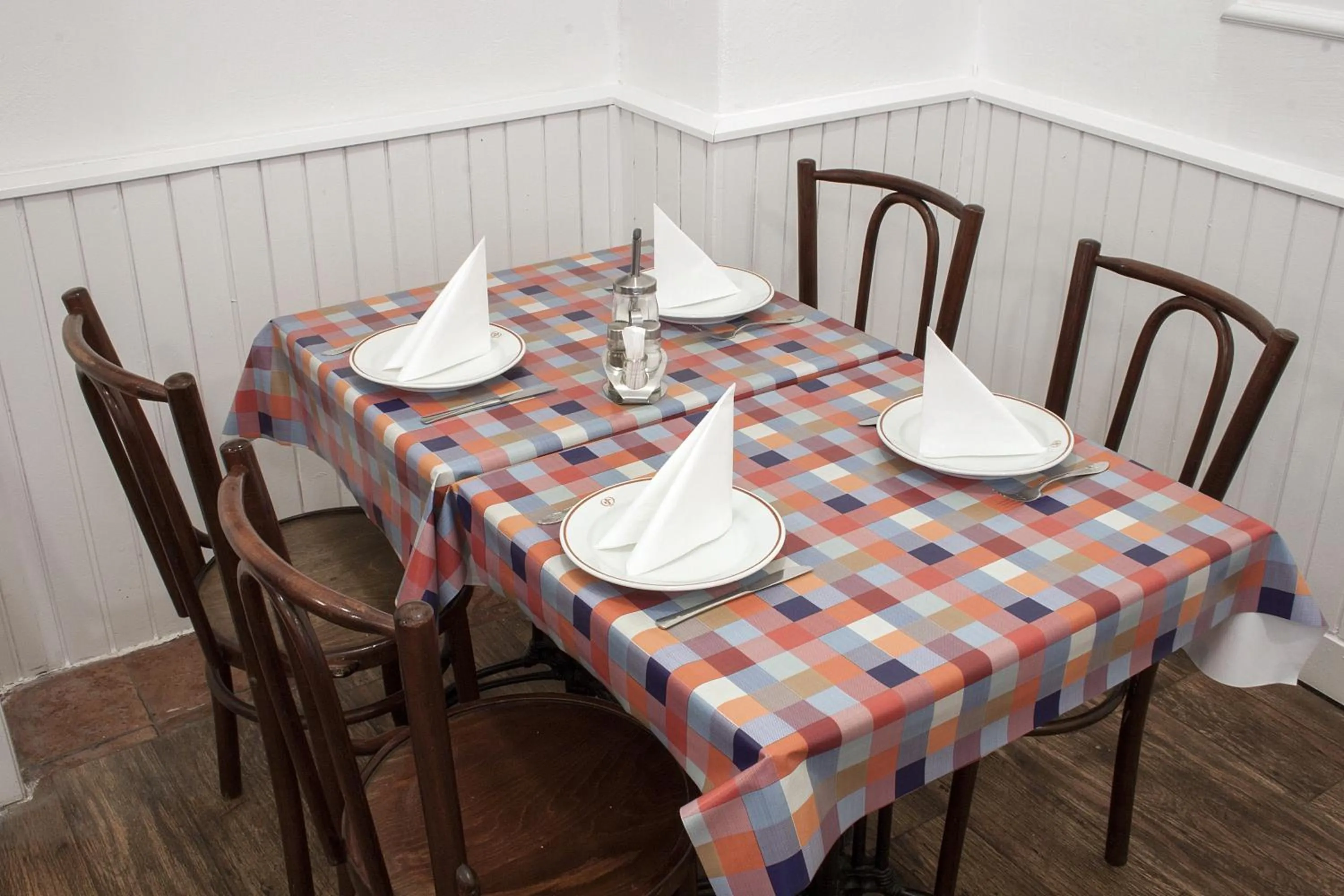 Buffet breakfast in Pilvax Hotel Budapest