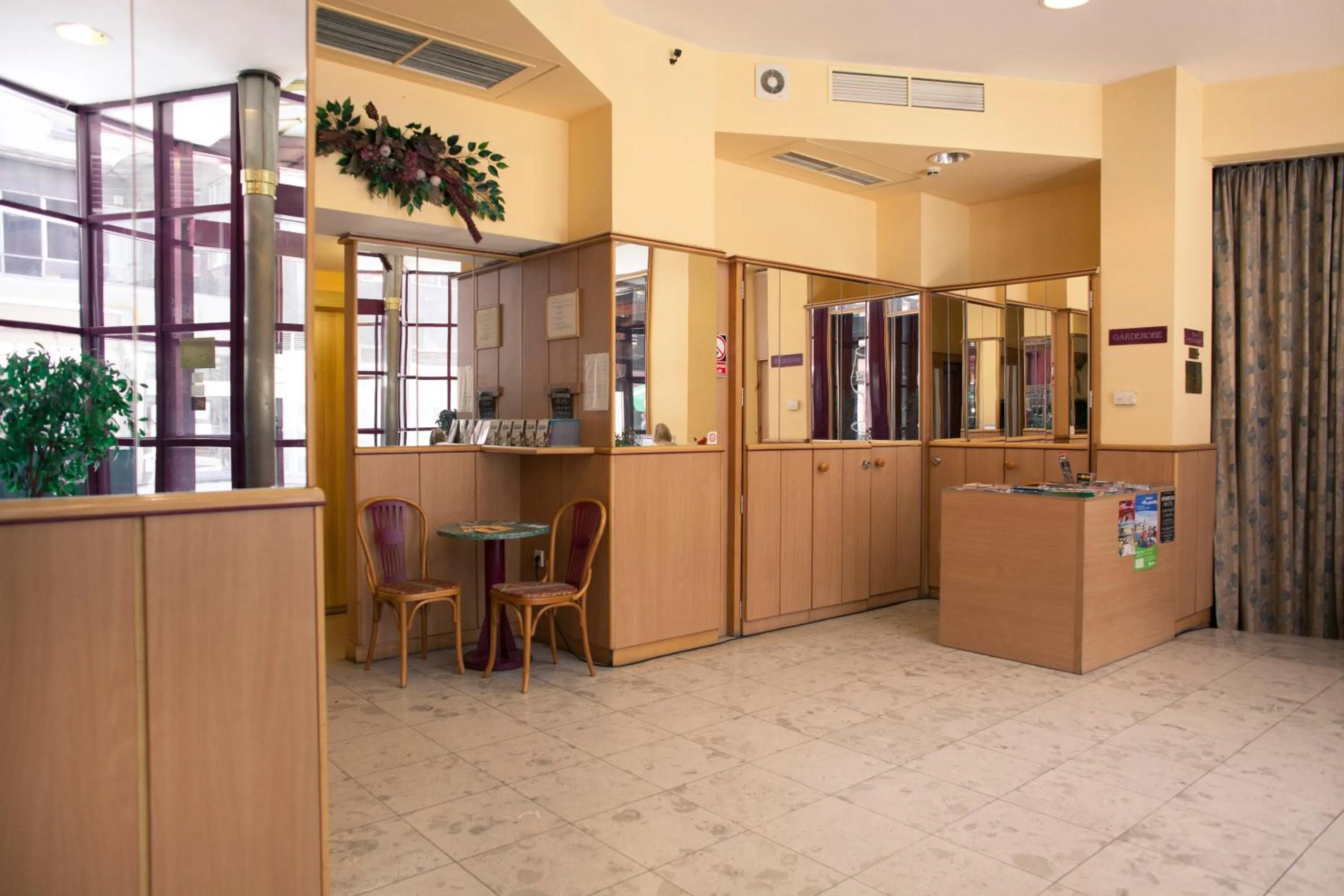 Lobby or reception in Pilvax Hotel Budapest