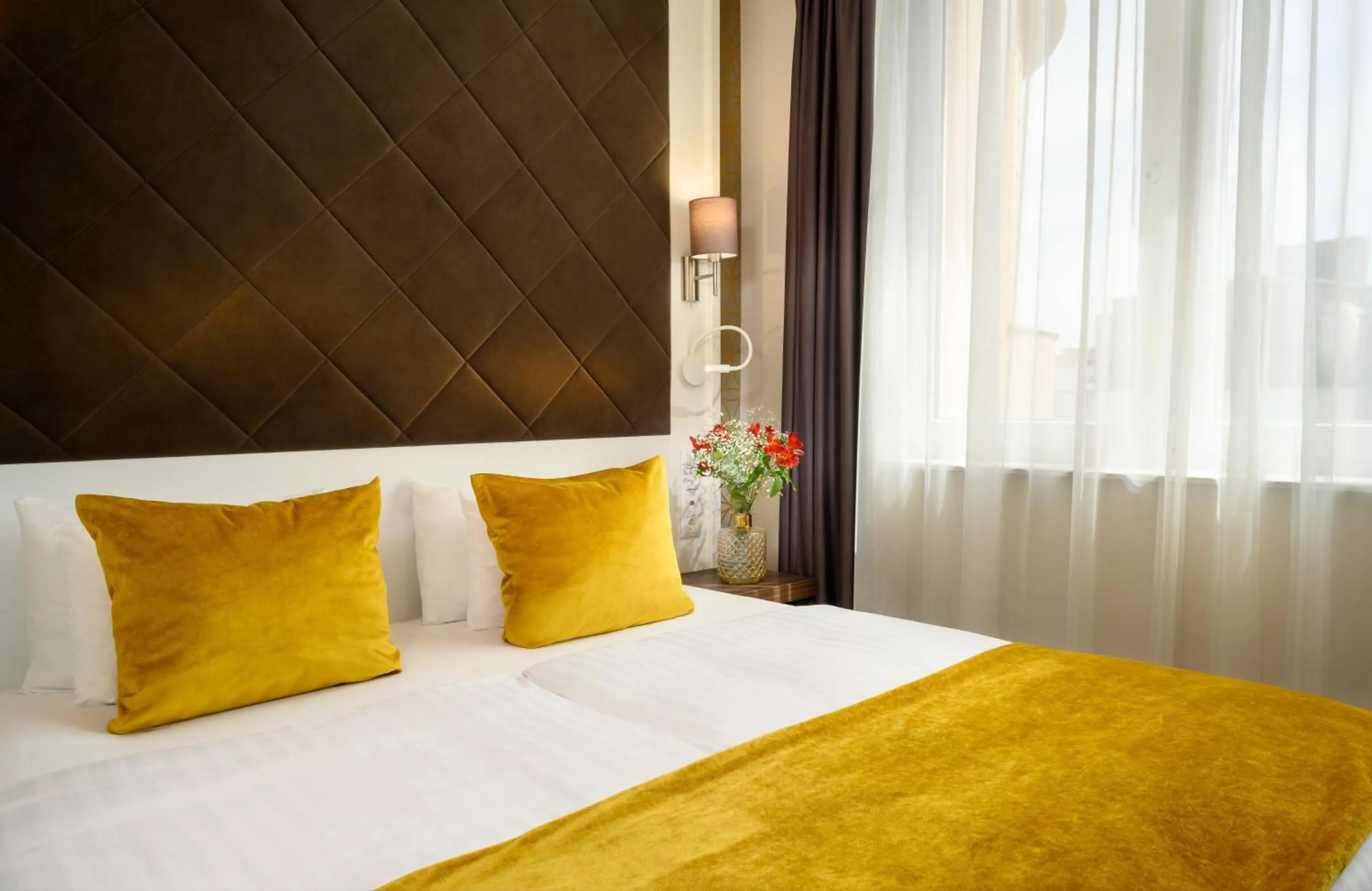 Photo of the whole room, Bed in Leonardo Boutique Hotel Budapest M-Square