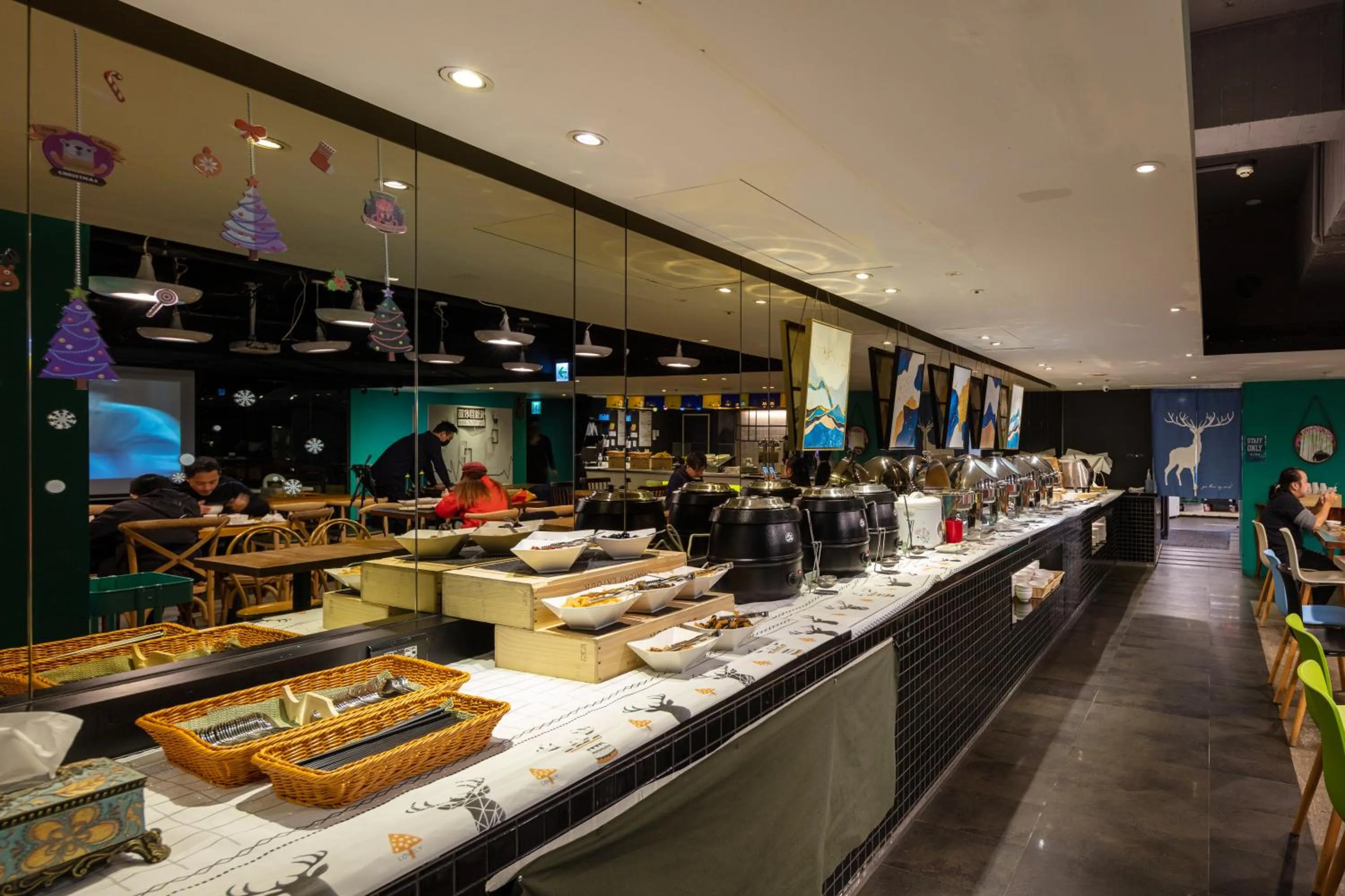 Breakfast in Finders Hotel-Fu Qian