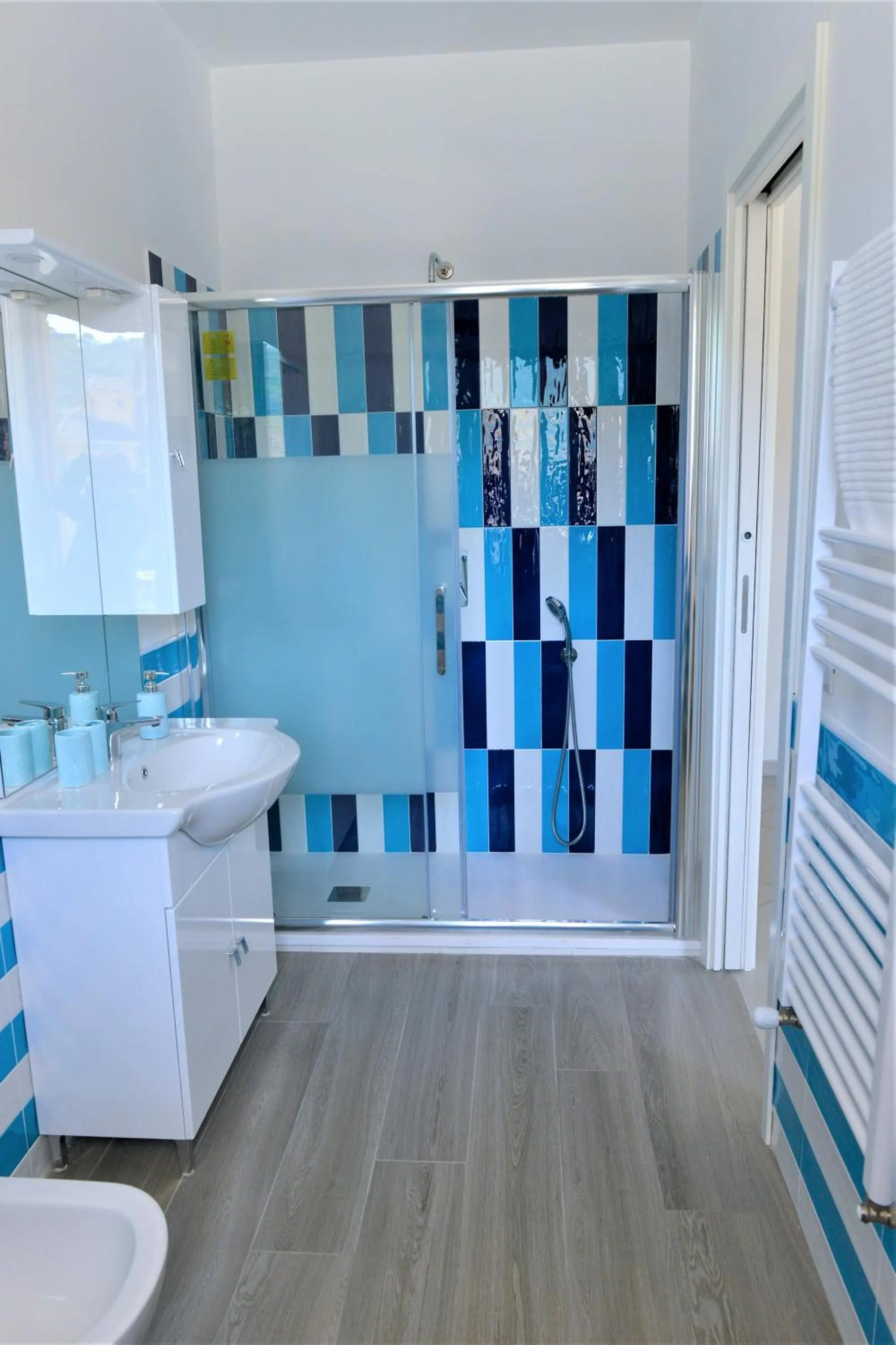 Bathroom in Estate4home - SOFIA FLORA