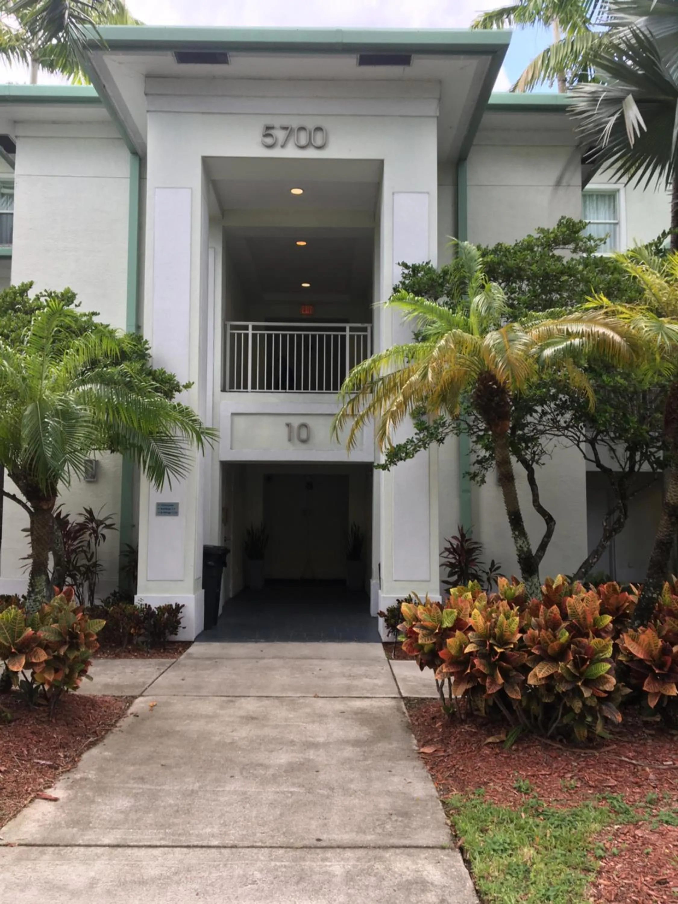 Property building in Doral 2-Story Villa 3 Bed 4 Bath at Provident Doral at The Blue Miami