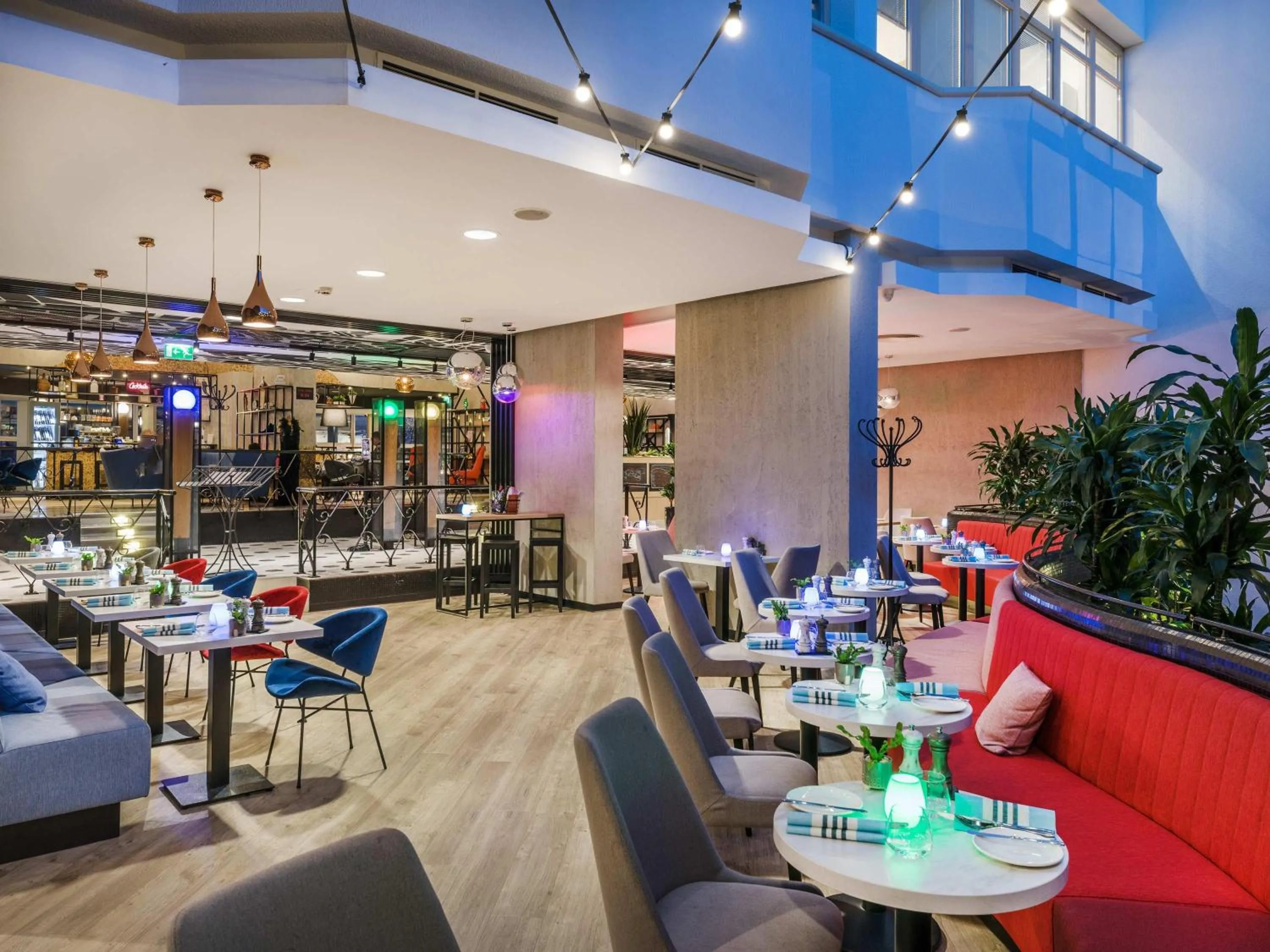 Restaurant/places to eat in Mercure Budapest Castle Hill