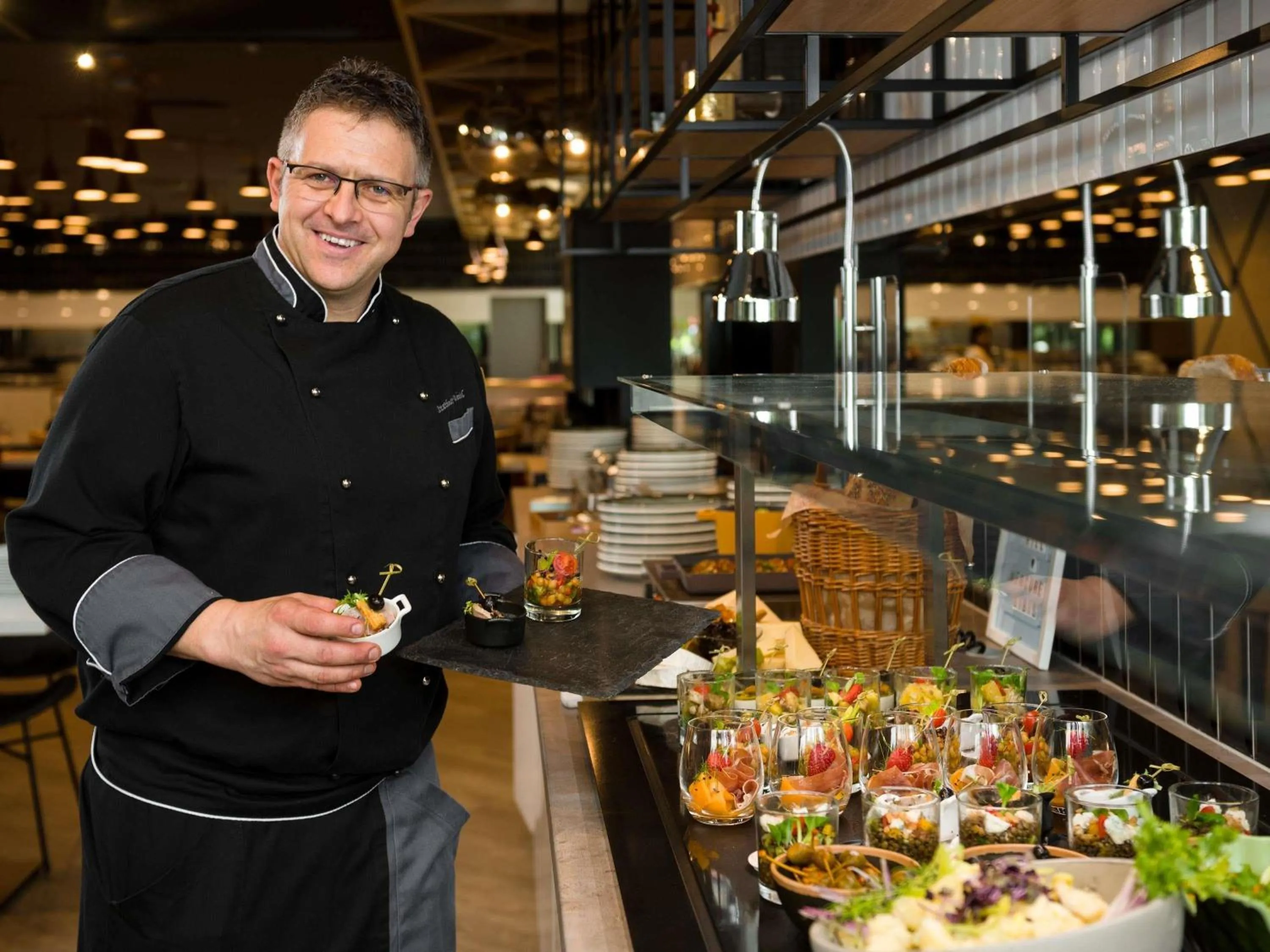 Restaurant/places to eat in Mercure Budapest Castle Hill