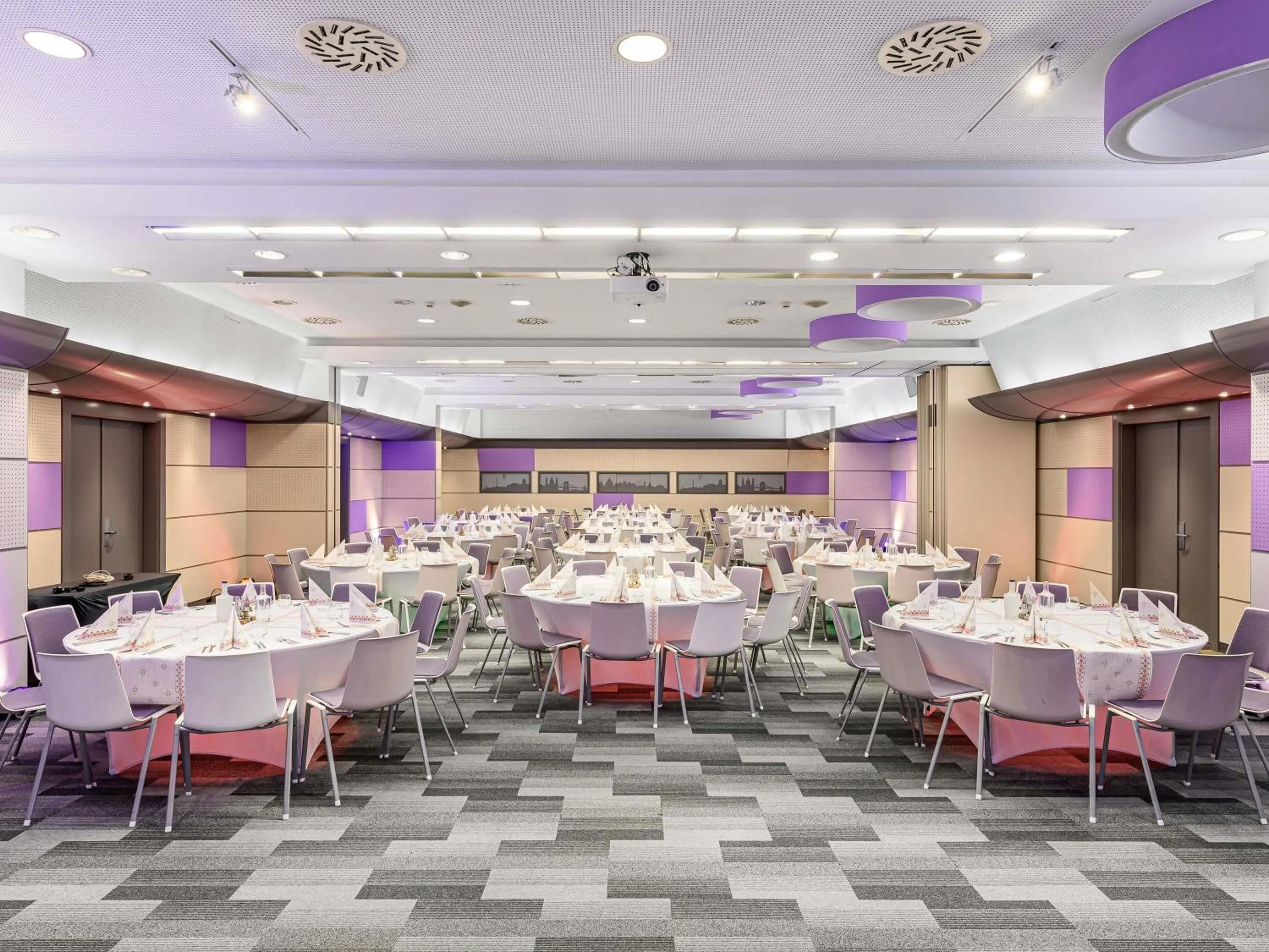 Meeting/conference room in Mercure Budapest Castle Hill