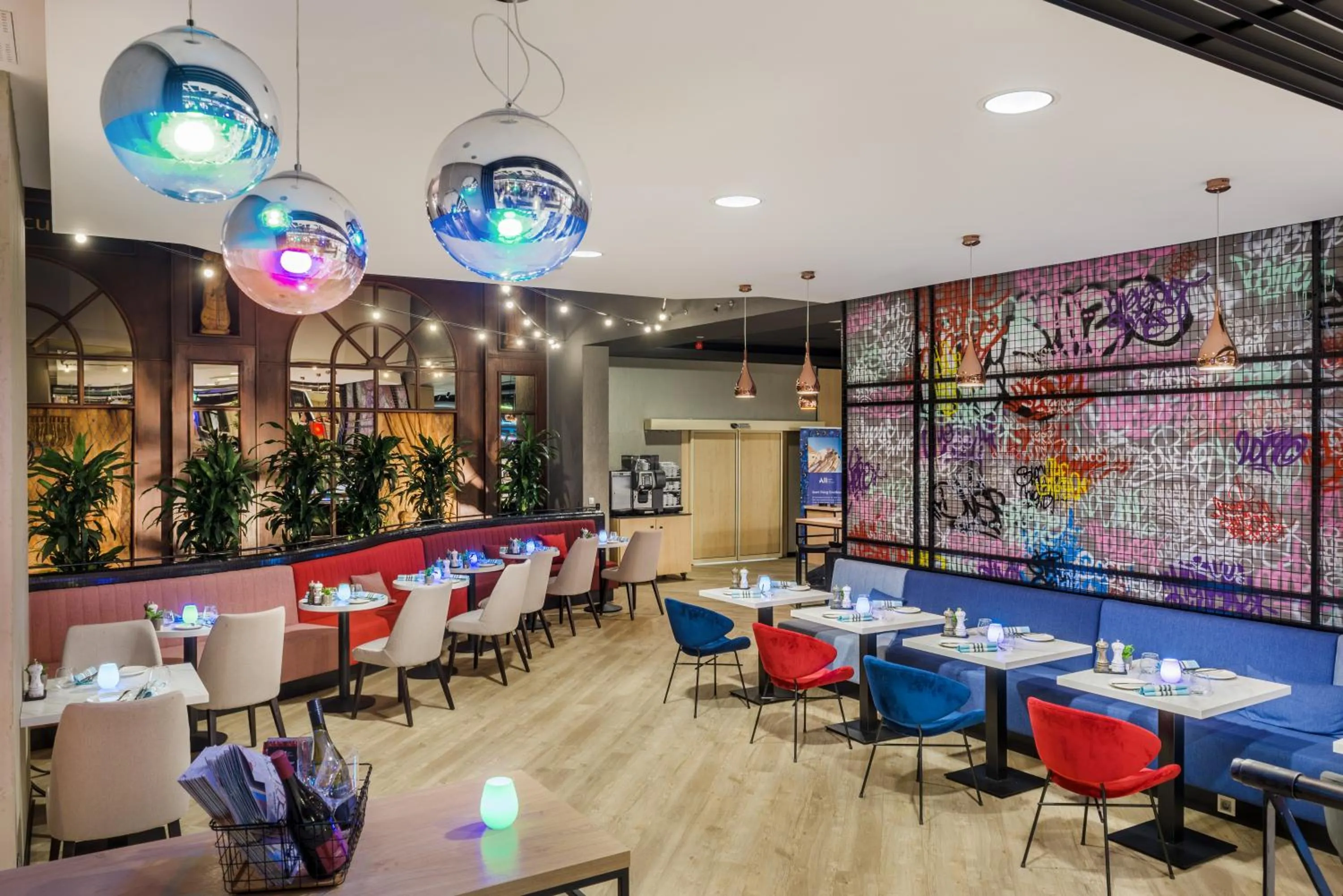 Restaurant/places to eat in Mercure Budapest Castle Hill