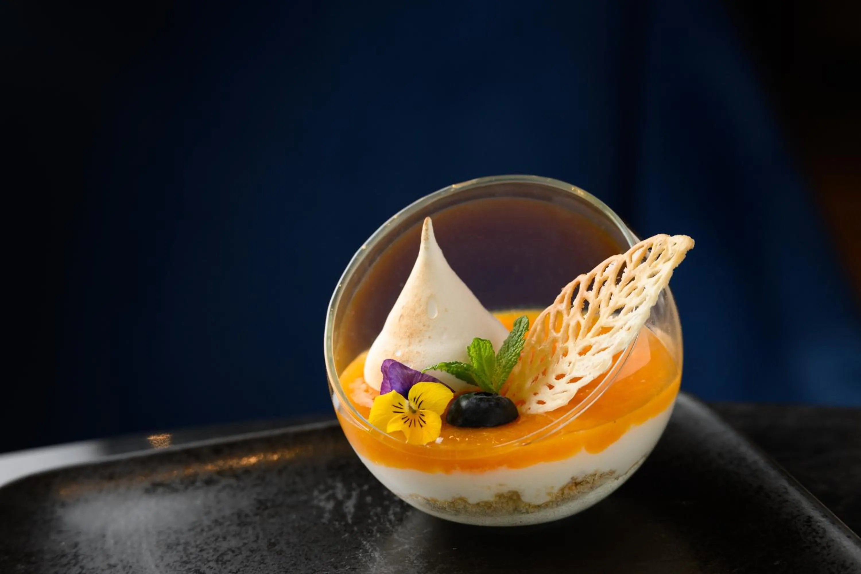 Restaurant/places to eat in Mercure Budapest Korona