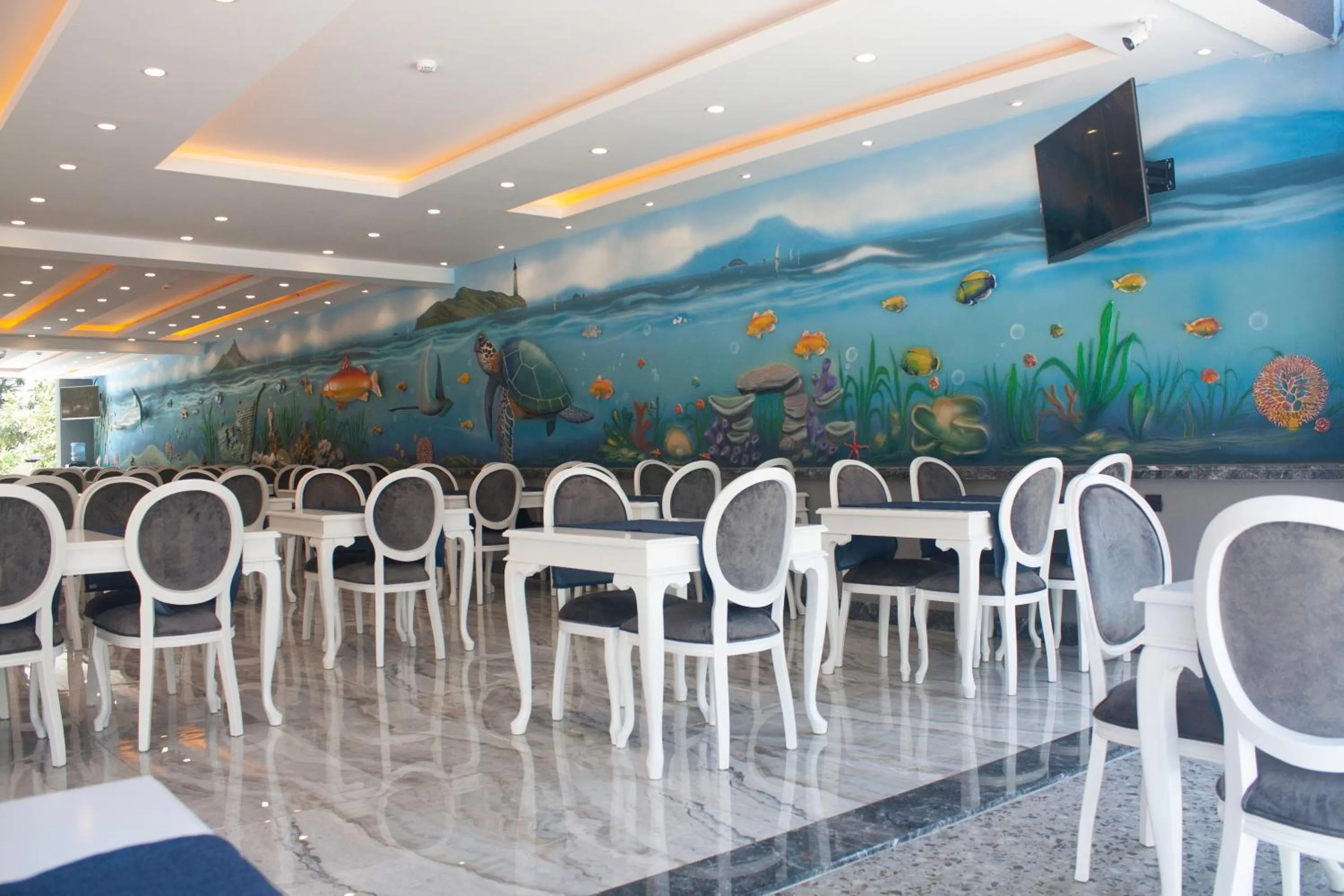 Restaurant/places to eat in Livaneli Boutique Otel