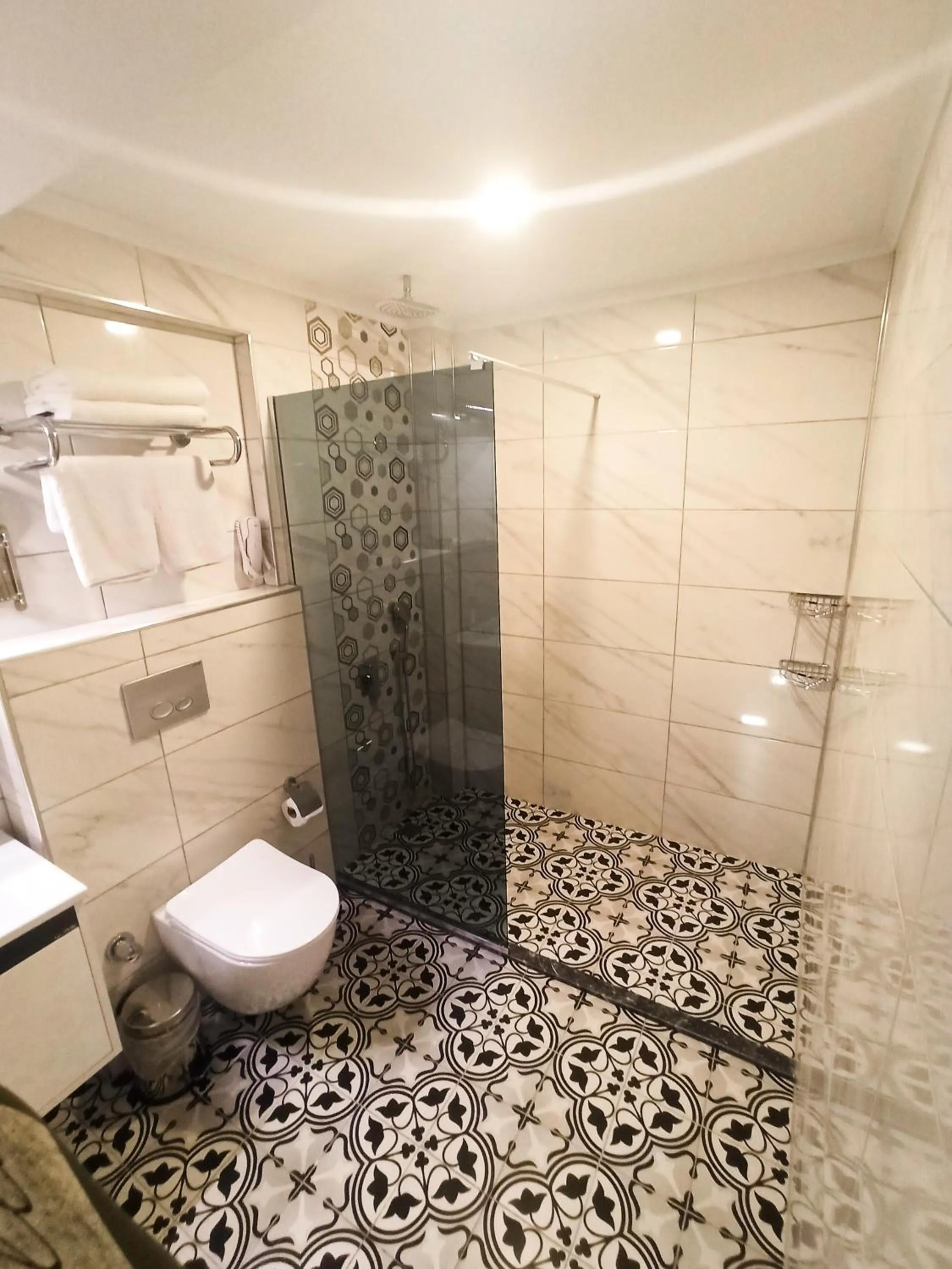 Bathroom in Livaneli Boutique Otel