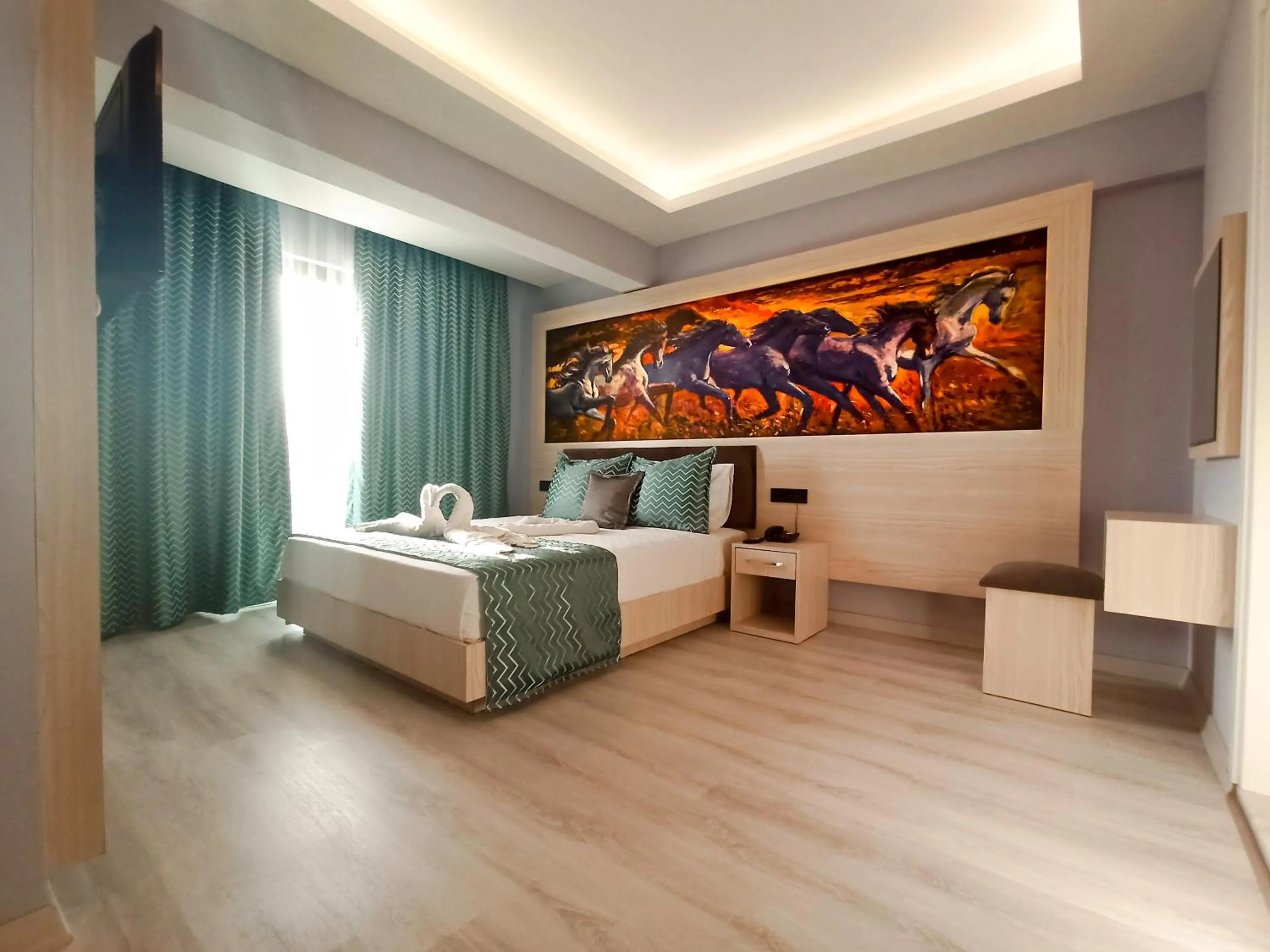 Photo of the whole room, Bed in Livaneli Boutique Otel