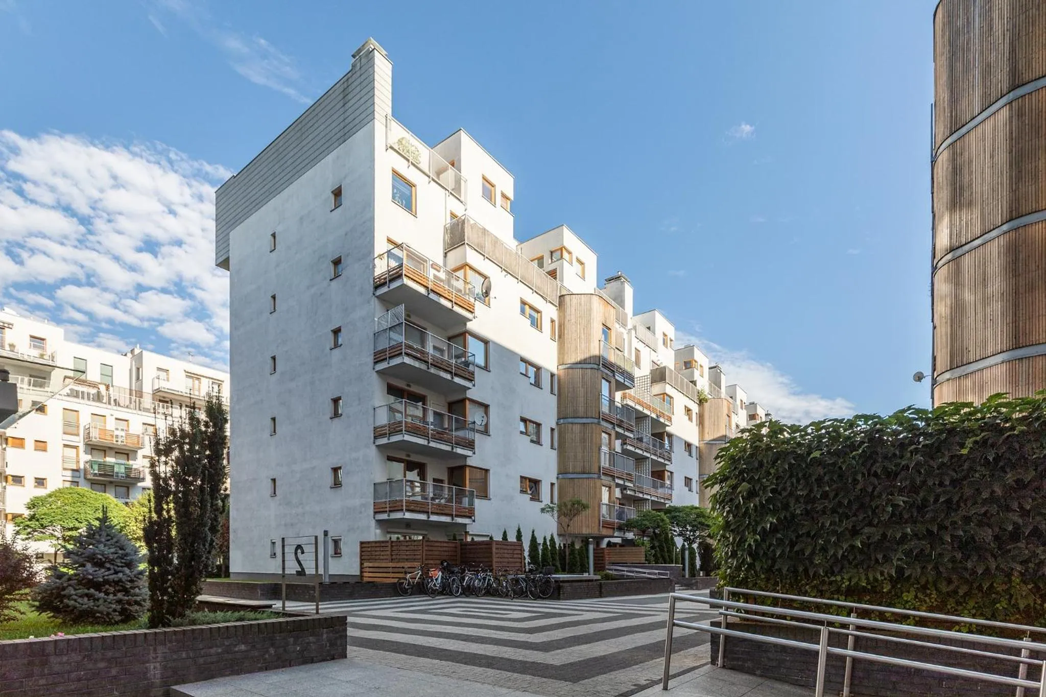 Property building in SuperApart Chełmska 9 - Blisko Olinek i WFDIF