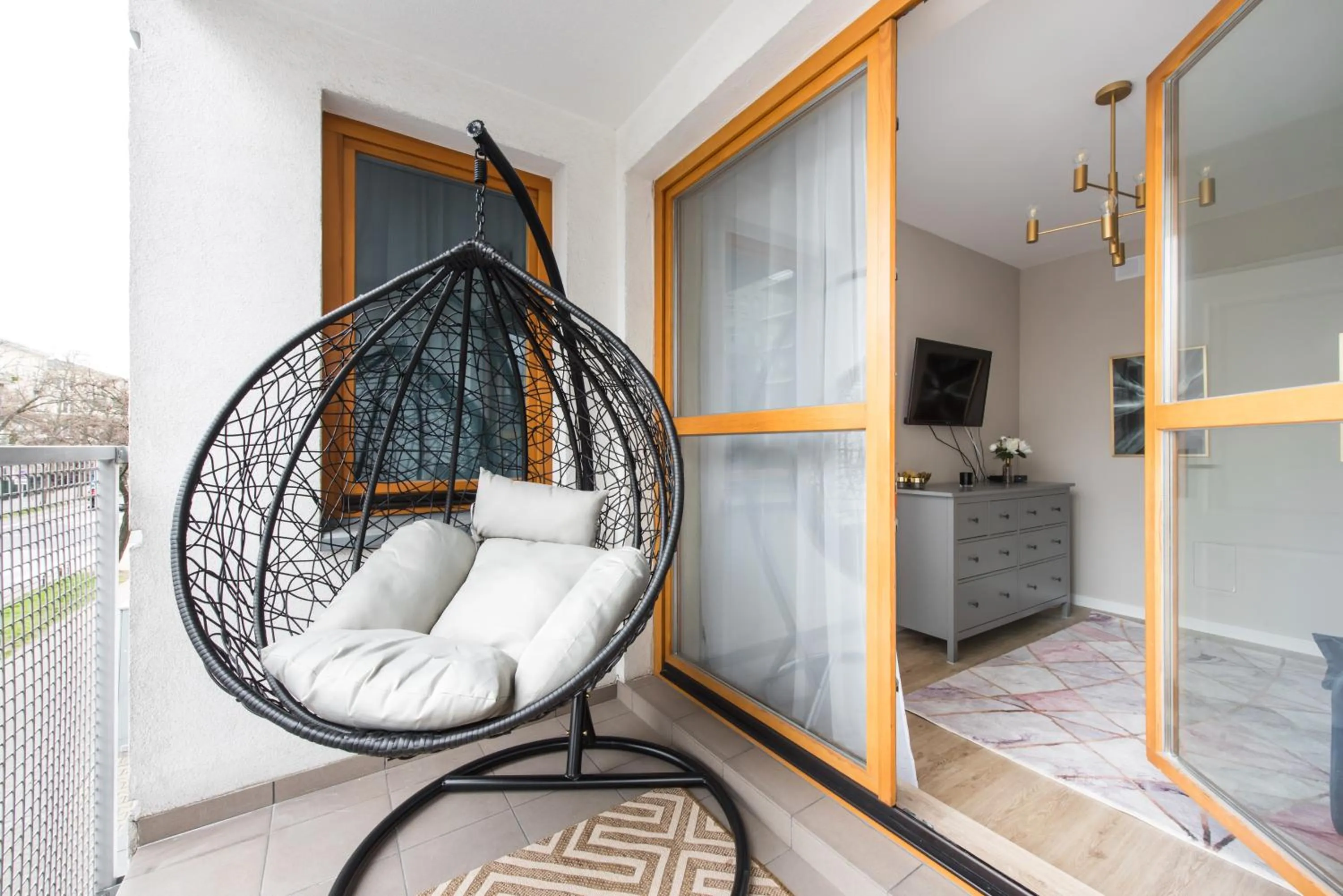 Balcony/Terrace in SuperApart Chełmska 9 - Blisko Olinek i WFDIF