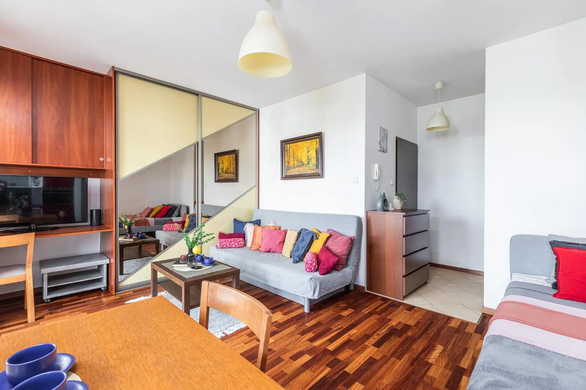 Communal lounge/ TV room in SuperApart Chełmska 9 - Blisko Olinek i WFDIF