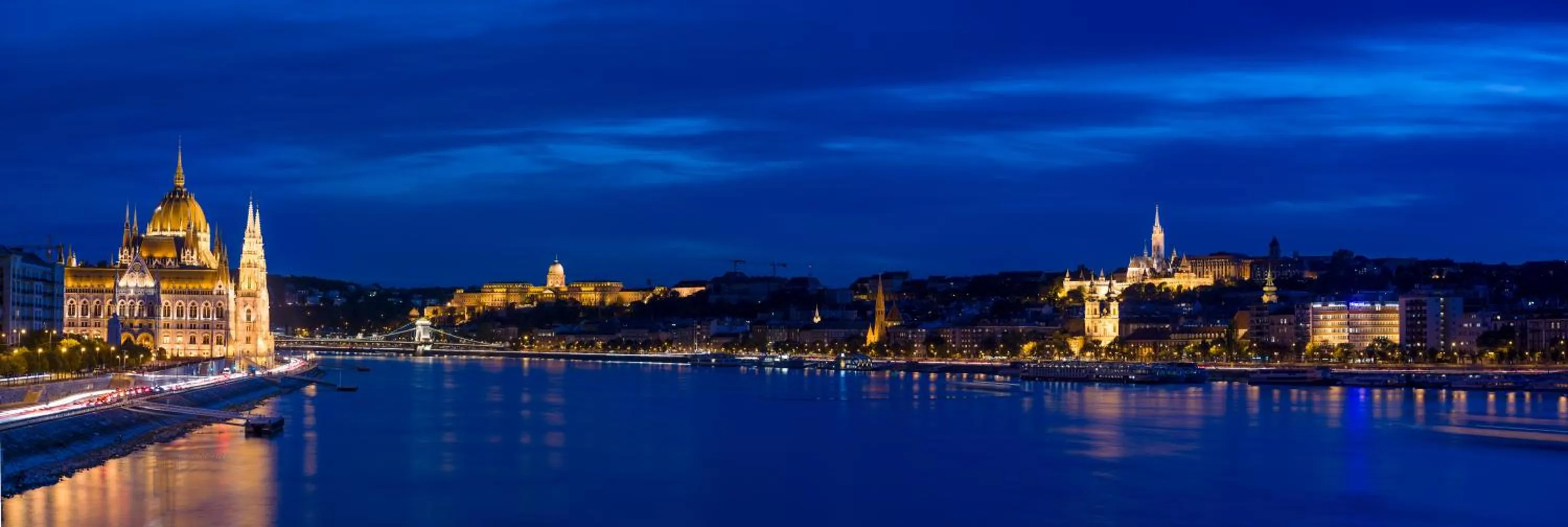 Night in Novotel Budapest Danube
