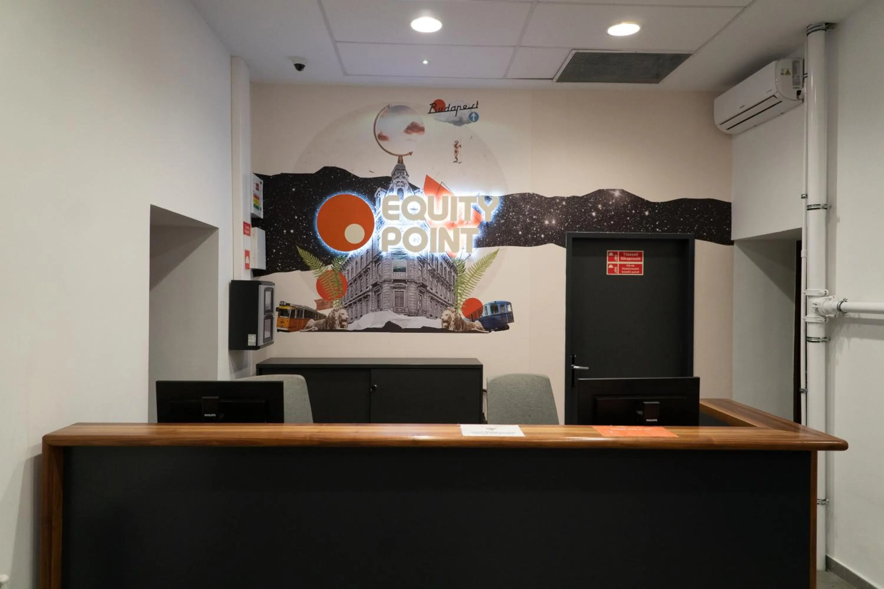 Lobby or reception in Equity Point Budapest