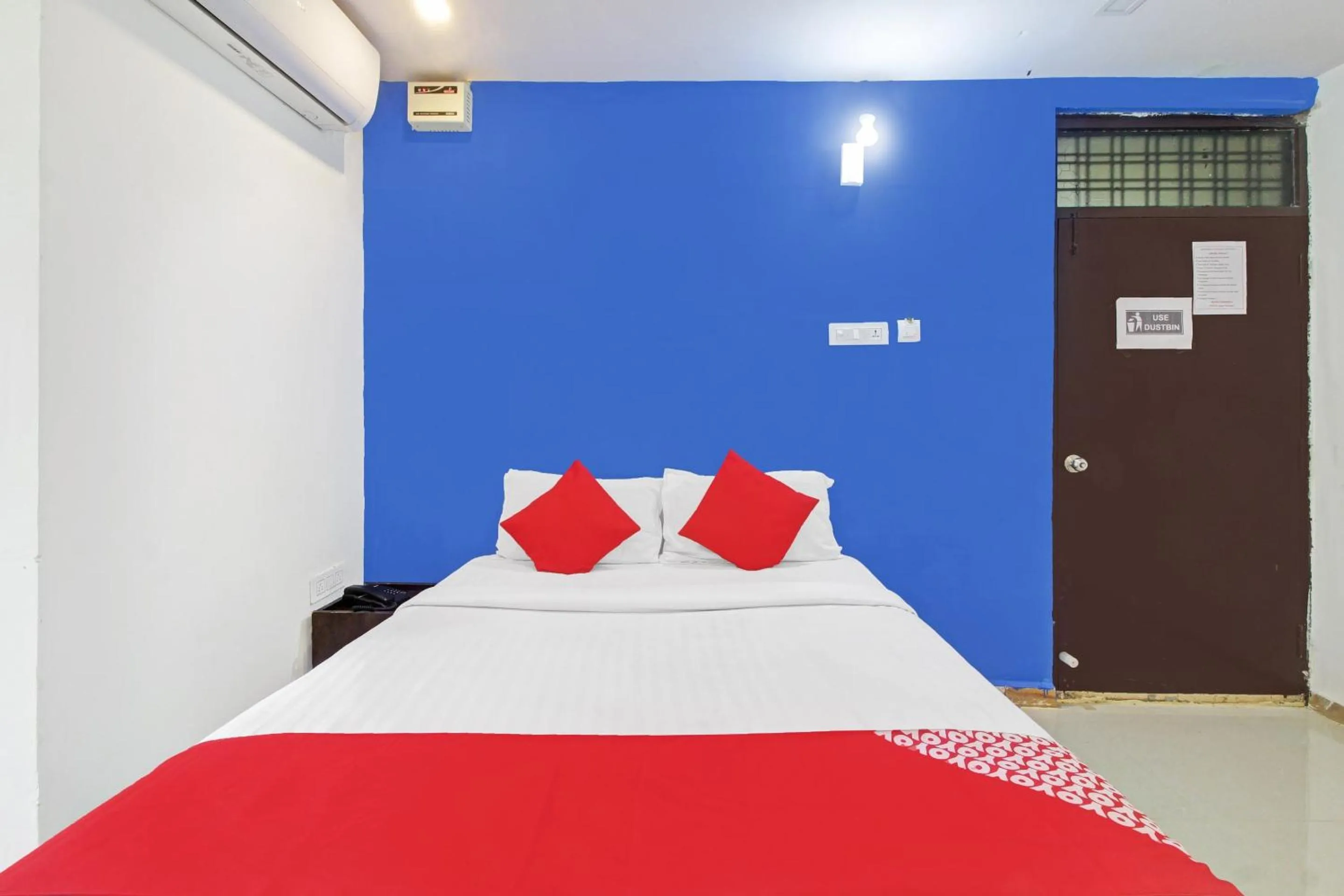 Bedroom, Bed in Hotel O A Delight Residency