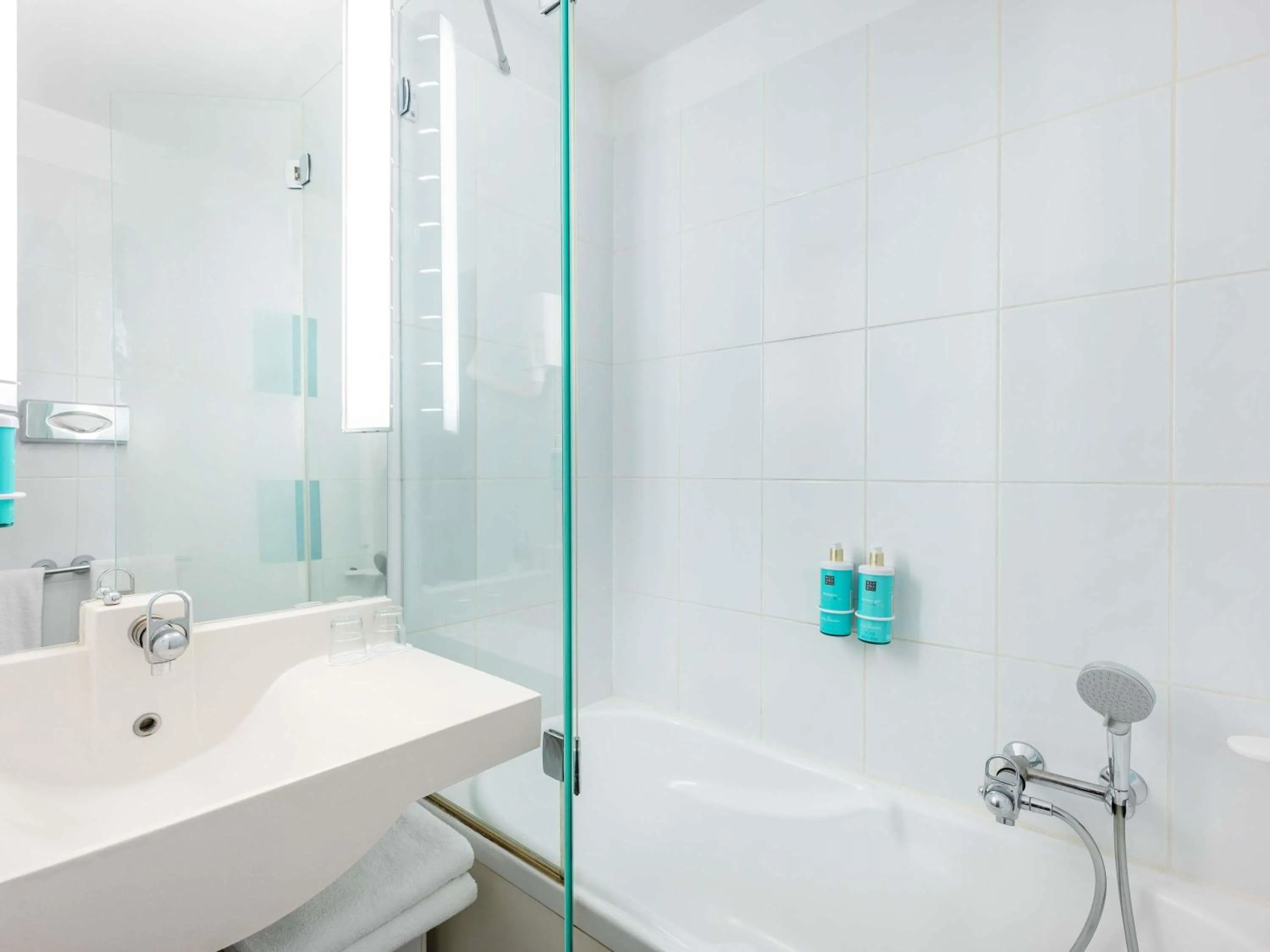 Bedroom in Novotel Budapest City