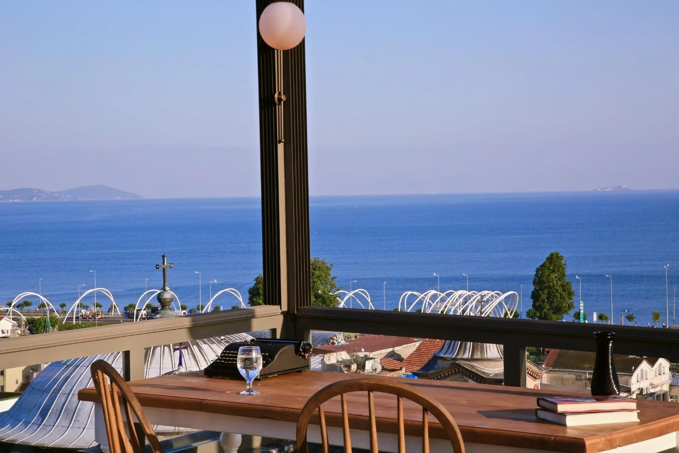 Balcony/Terrace in HOTEL BRONTE