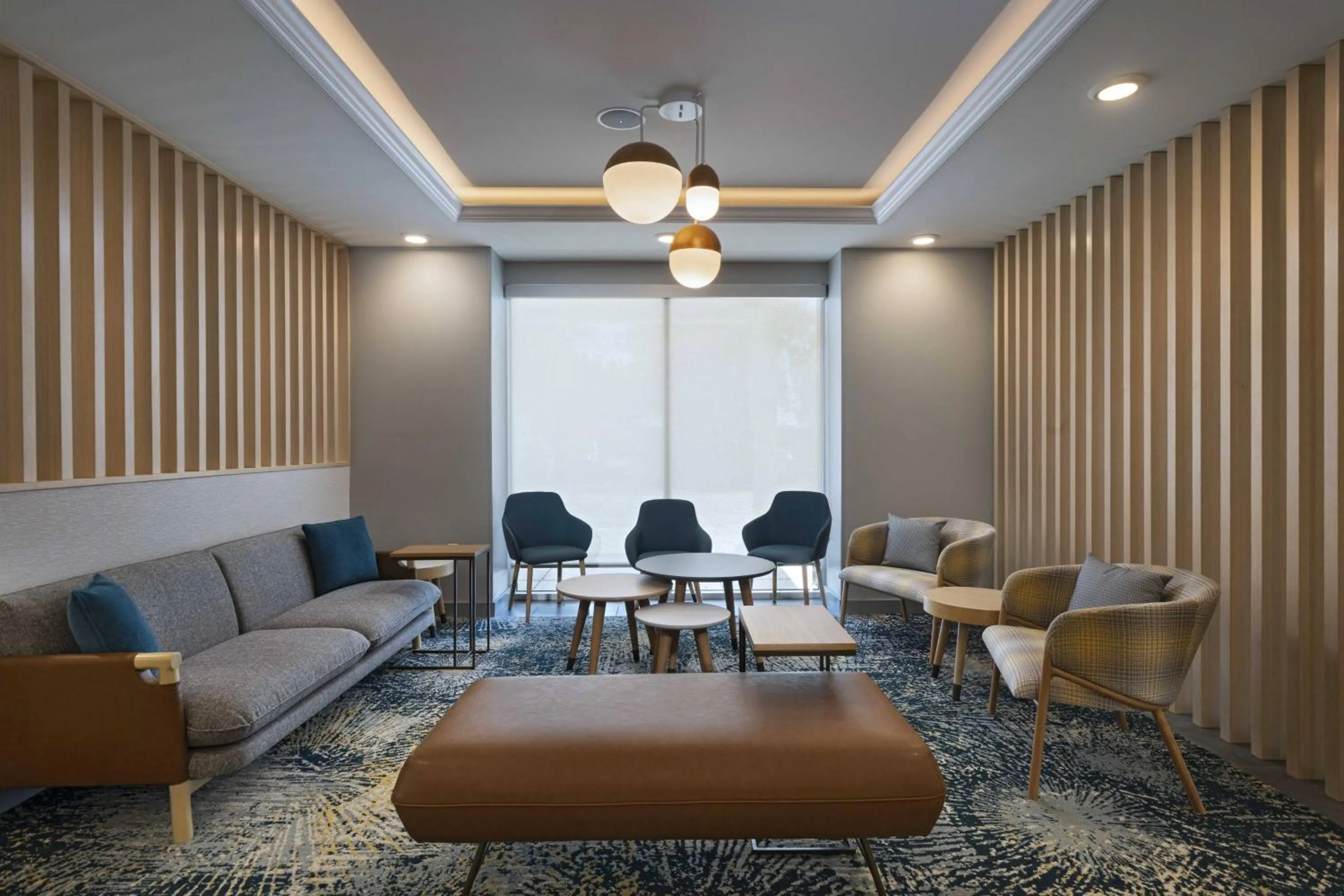 Lobby or reception in TownePlace Suites by Marriott Brentwood