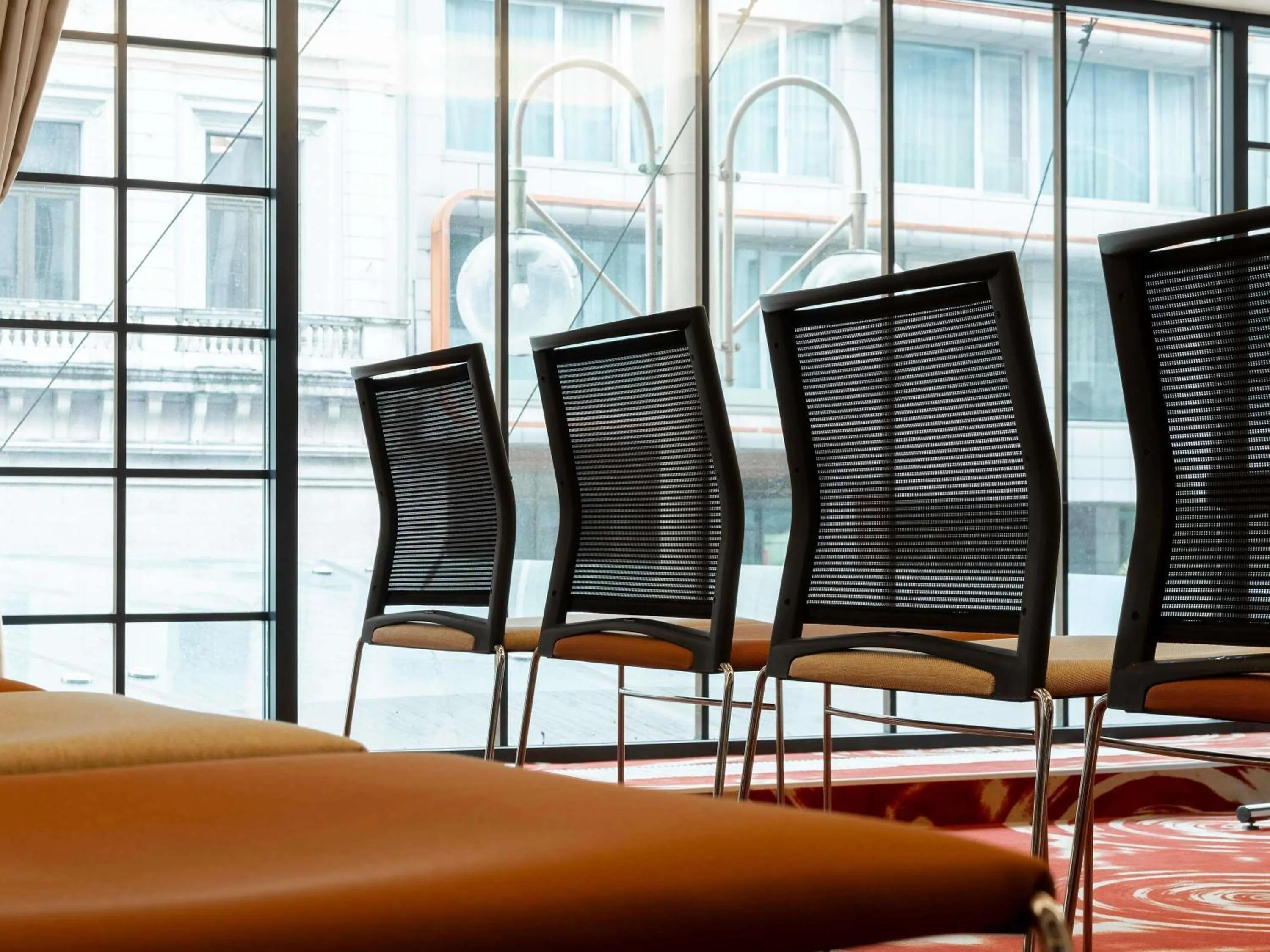 Meeting/conference room in Mövenpick Hotel Budapest Centre