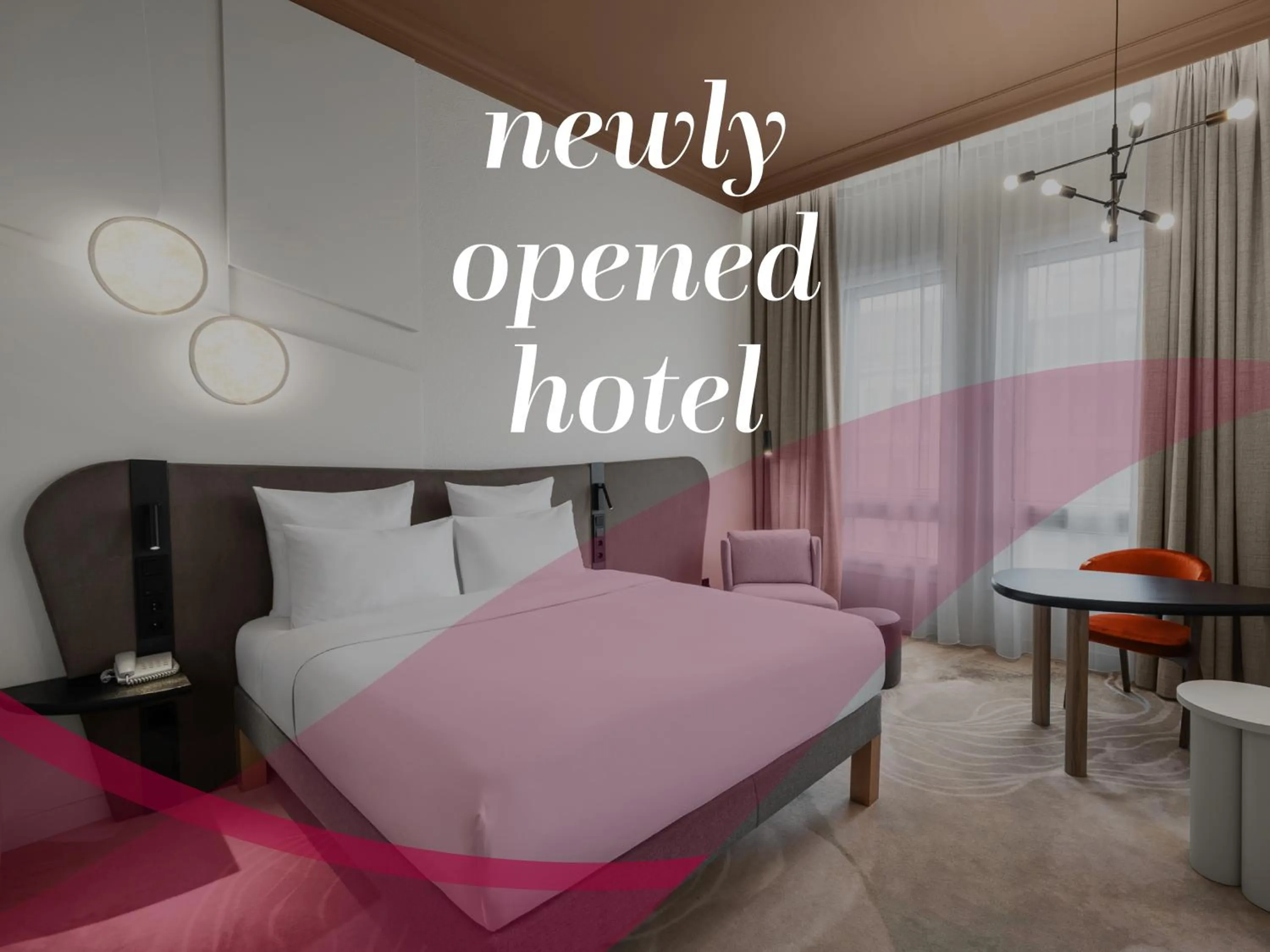 Bed in Mövenpick Hotel Budapest Centre