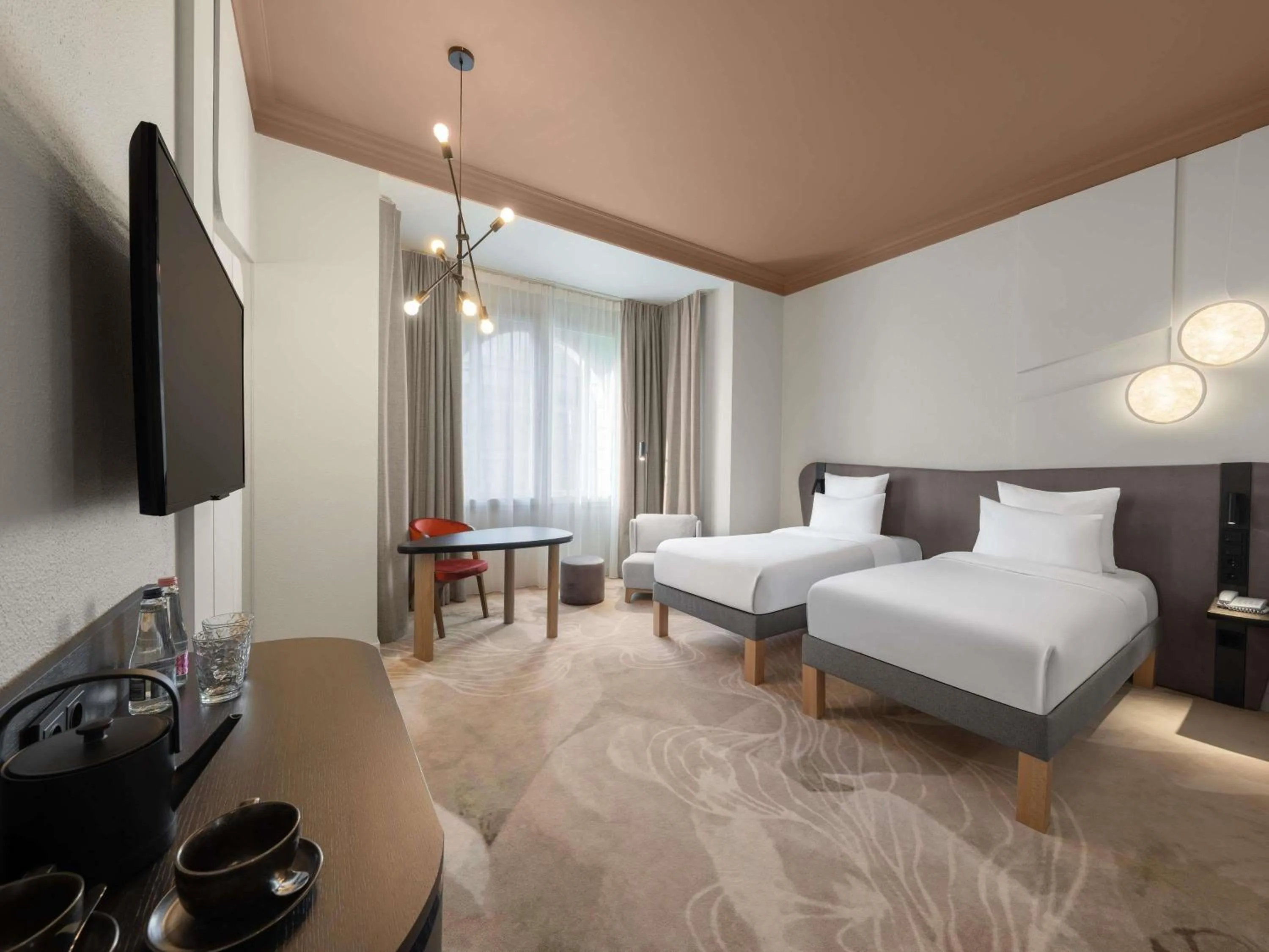 Bedroom, Bed in Mövenpick Hotel Budapest Centre