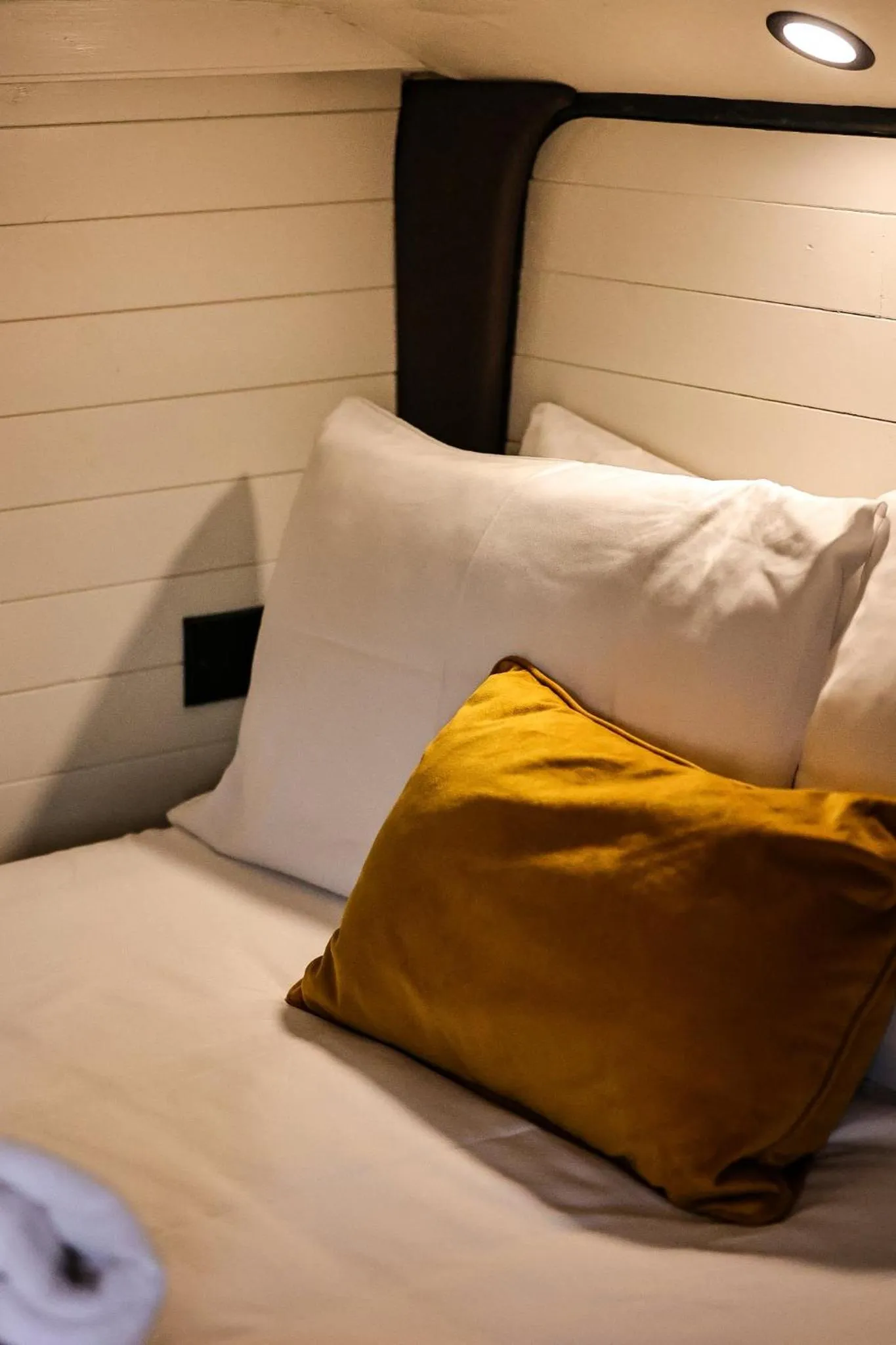 Bed in Greenvale Cabins