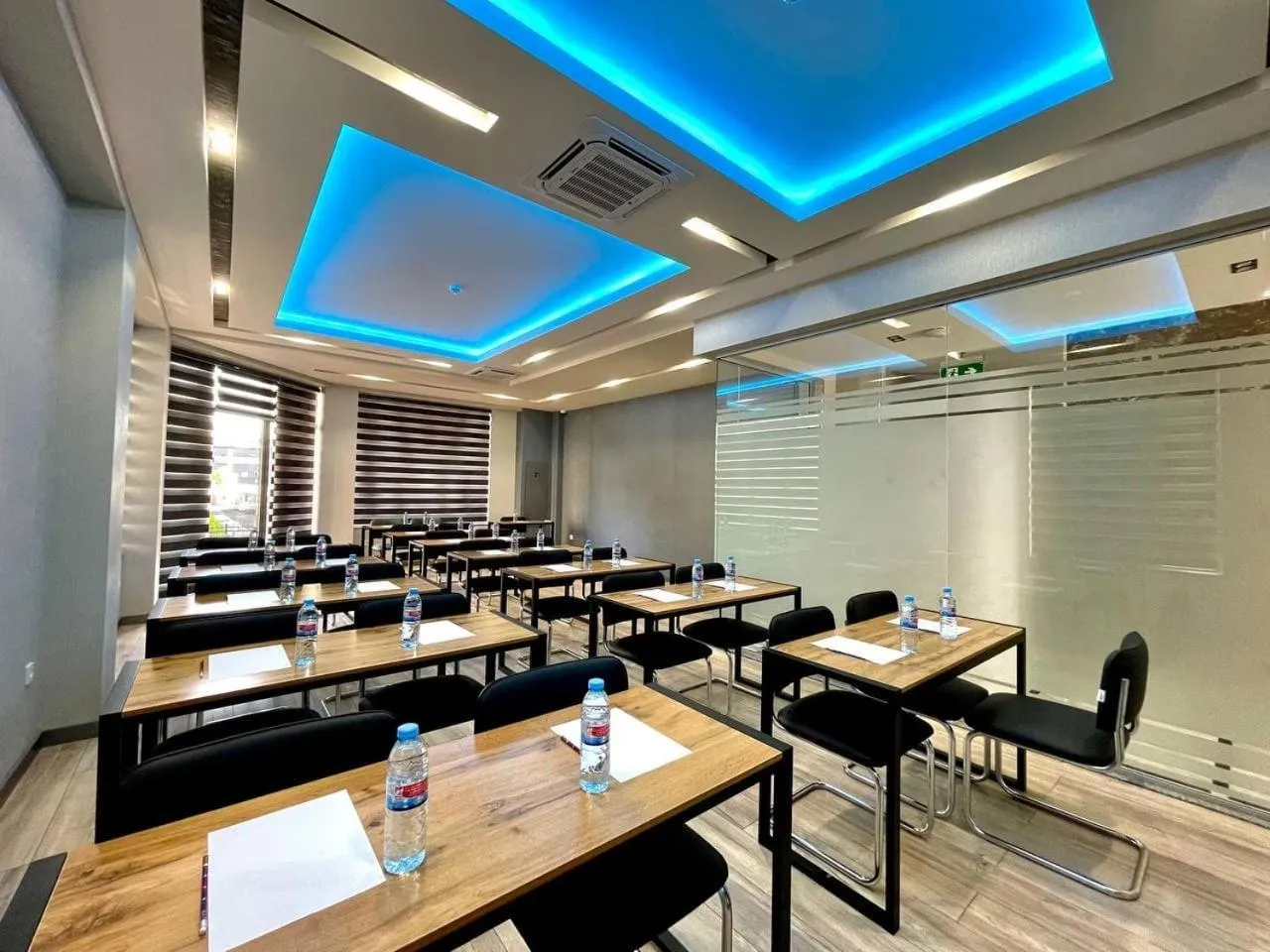 Meeting/conference room in Alpha Plaza Hotel & SPA