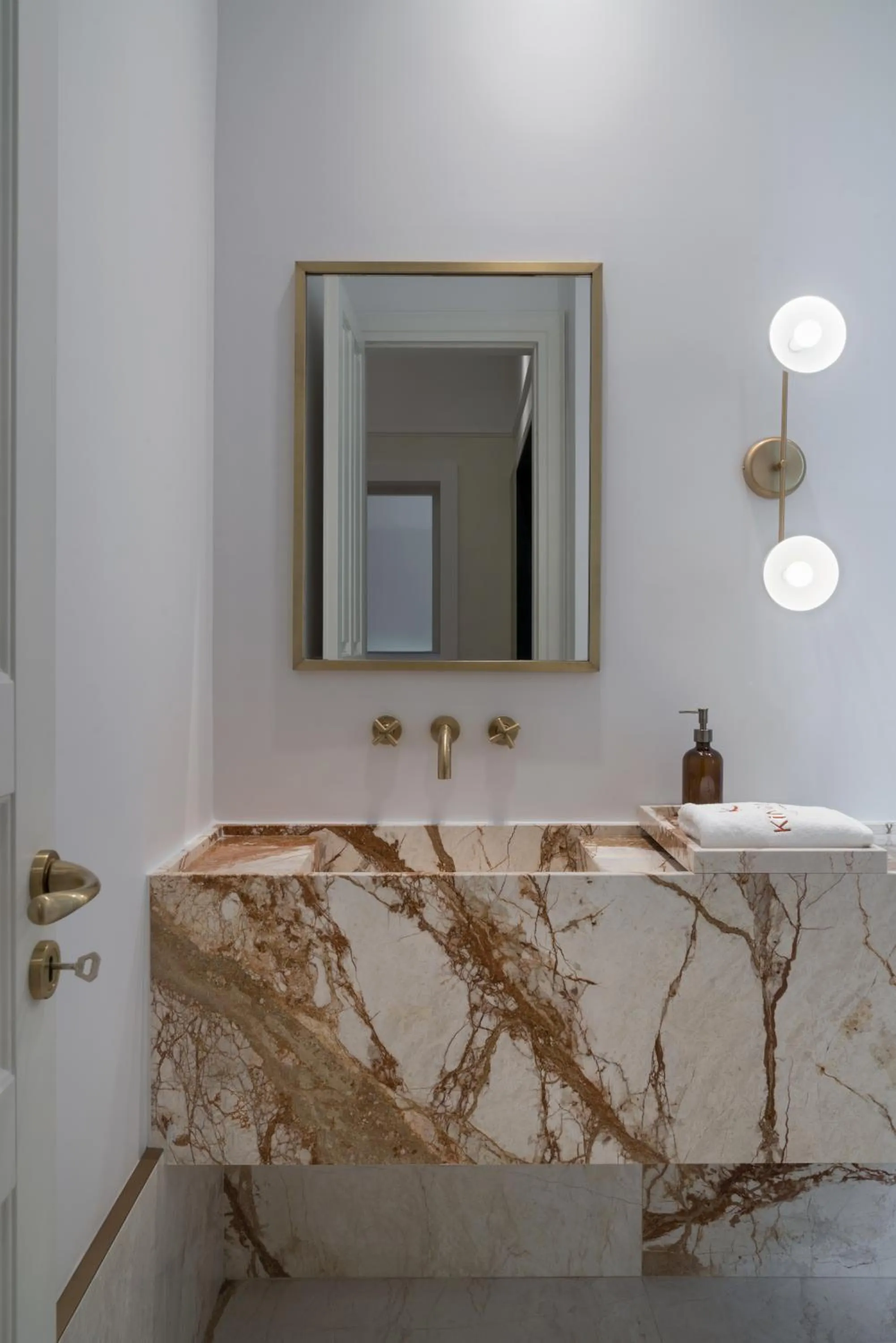 Bathroom in Kinglin Luxury Living