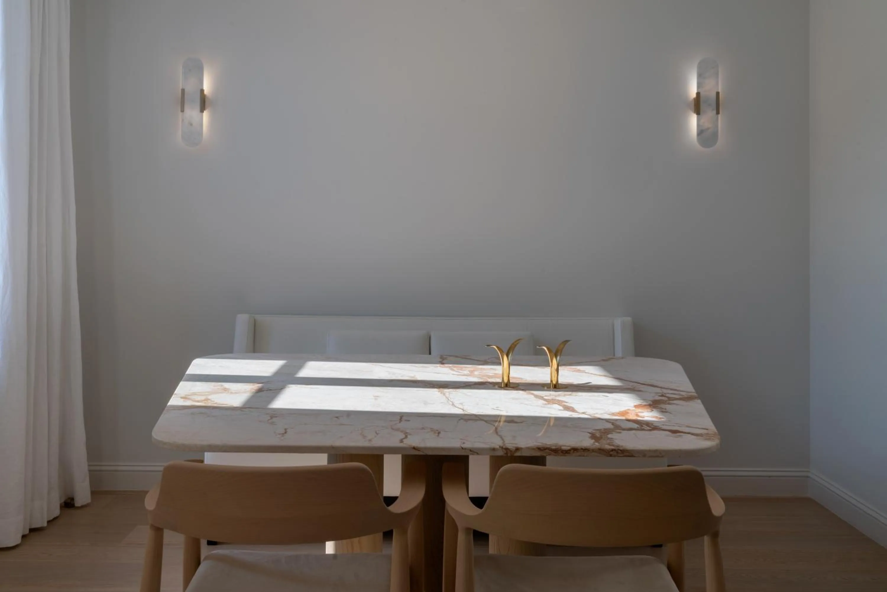 Dining area in Kinglin Luxury Living