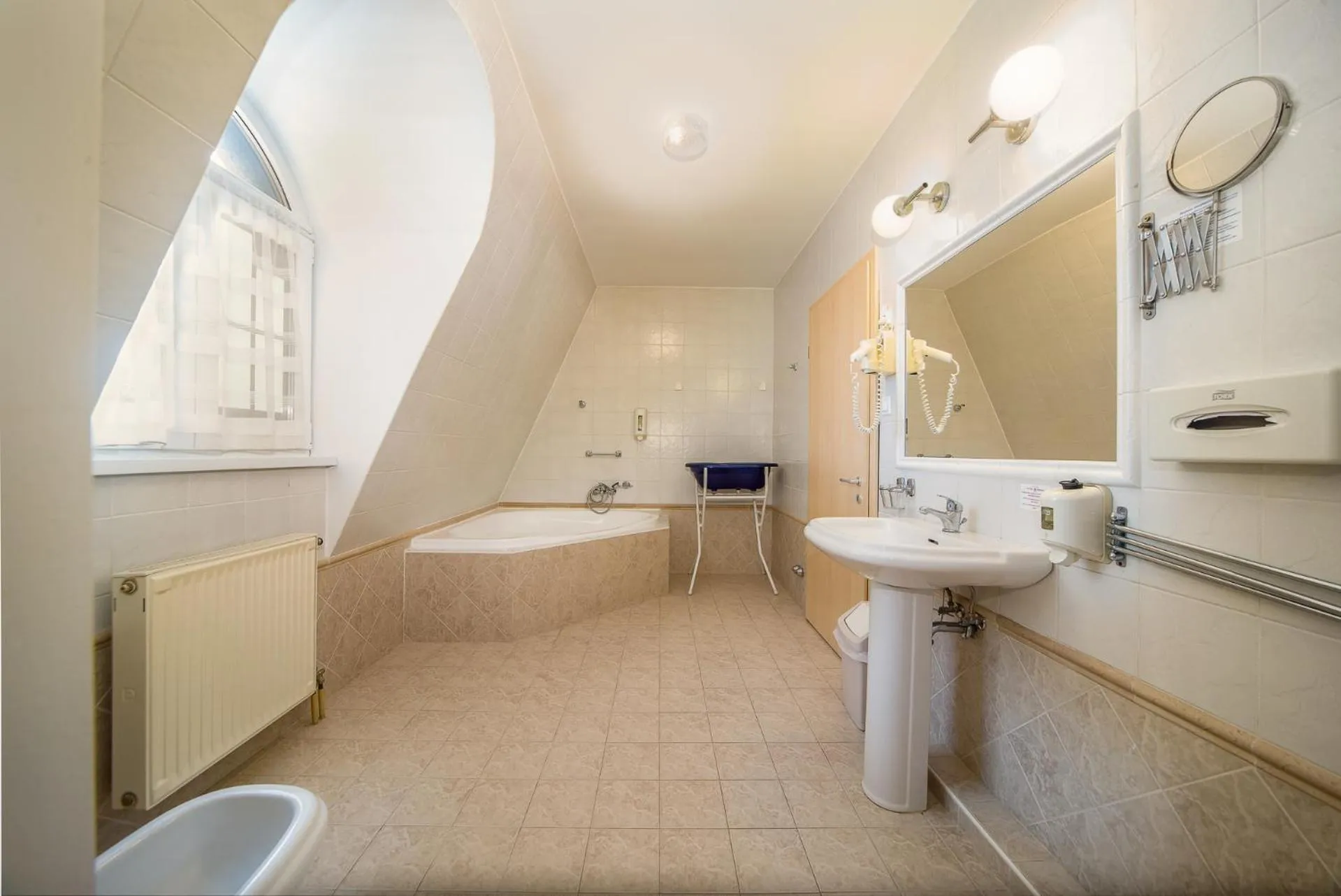 Bathroom in Hotel Piroska