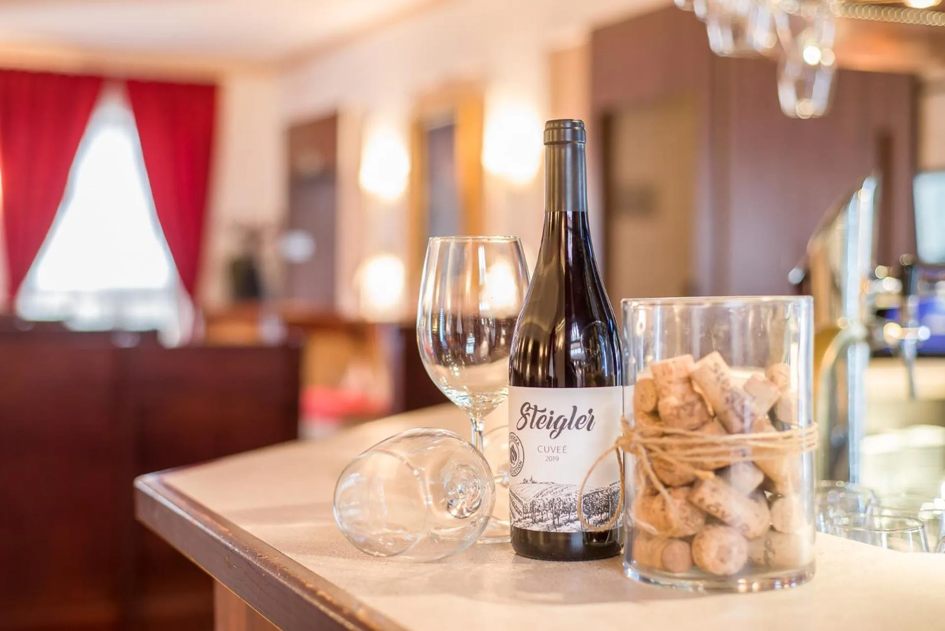 Lounge or bar in Hotel Piroska