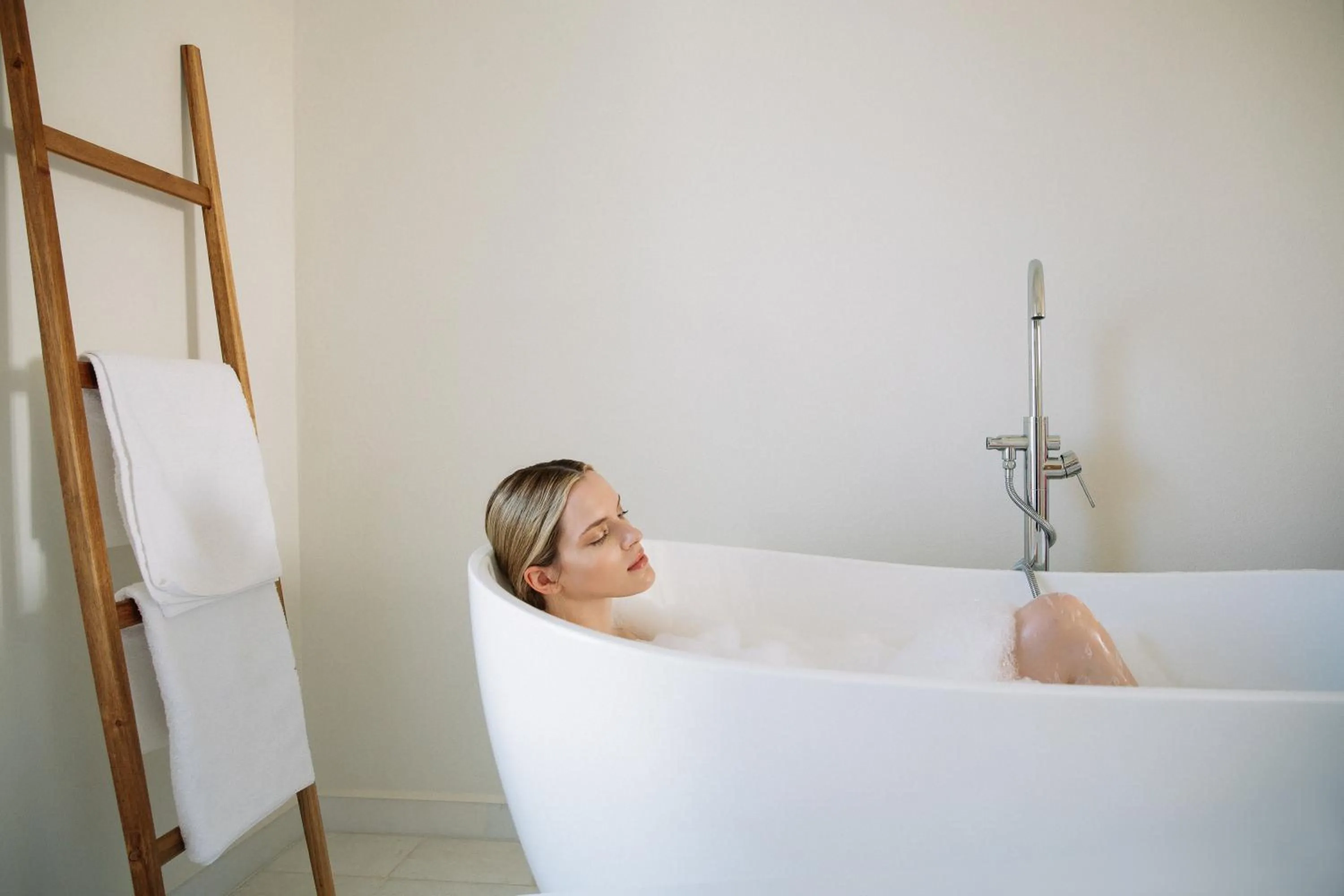 Bathroom in Ammothines Cycladic Suites