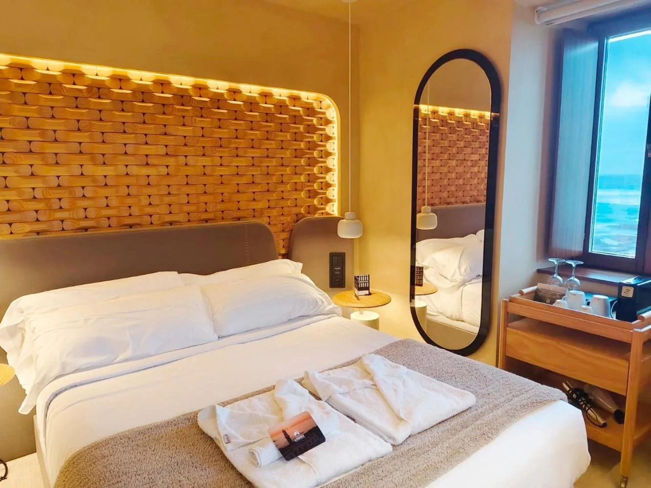 Bed in Hotel Faro Lariño