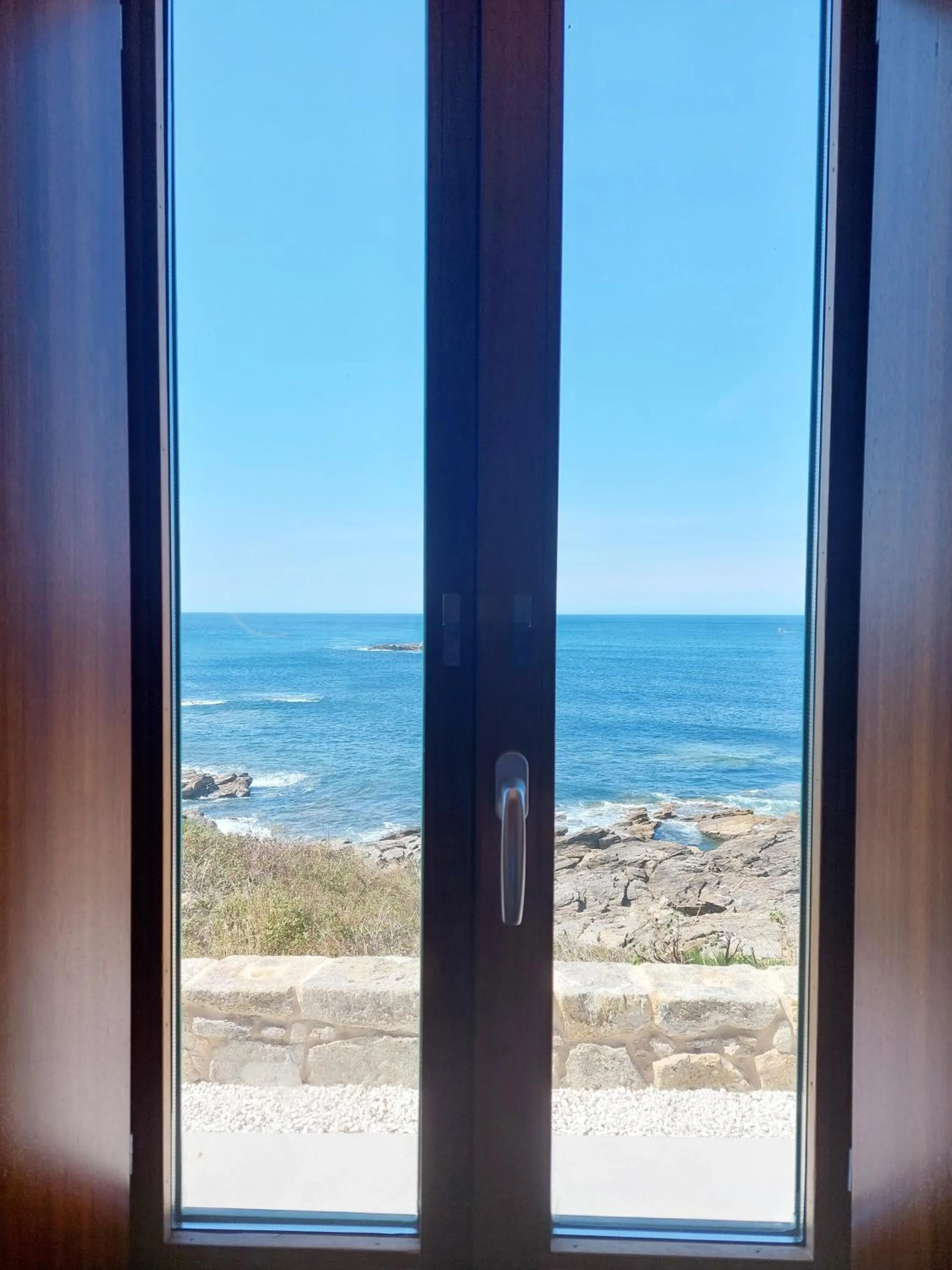 Sea view in Hotel Faro Lariño