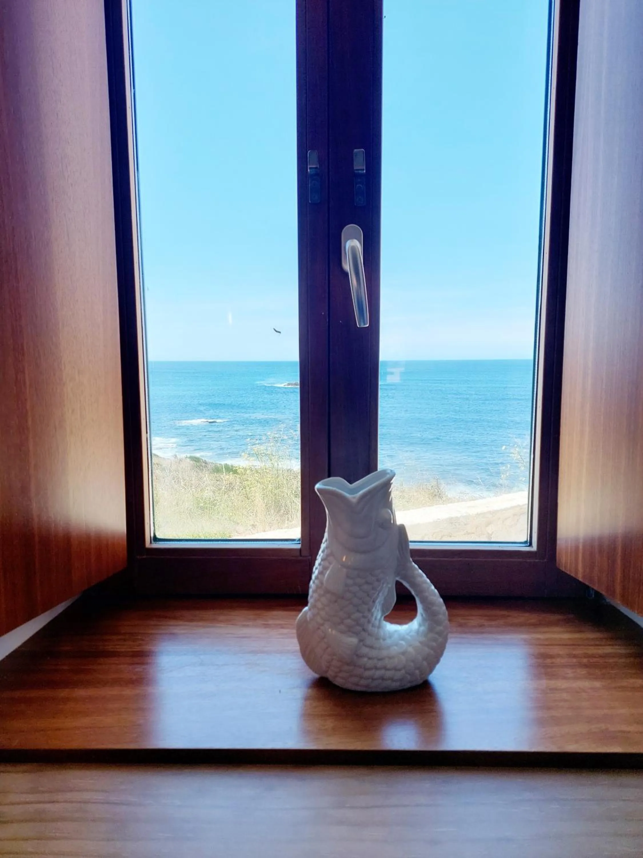 Sea view in Hotel Faro Lariño