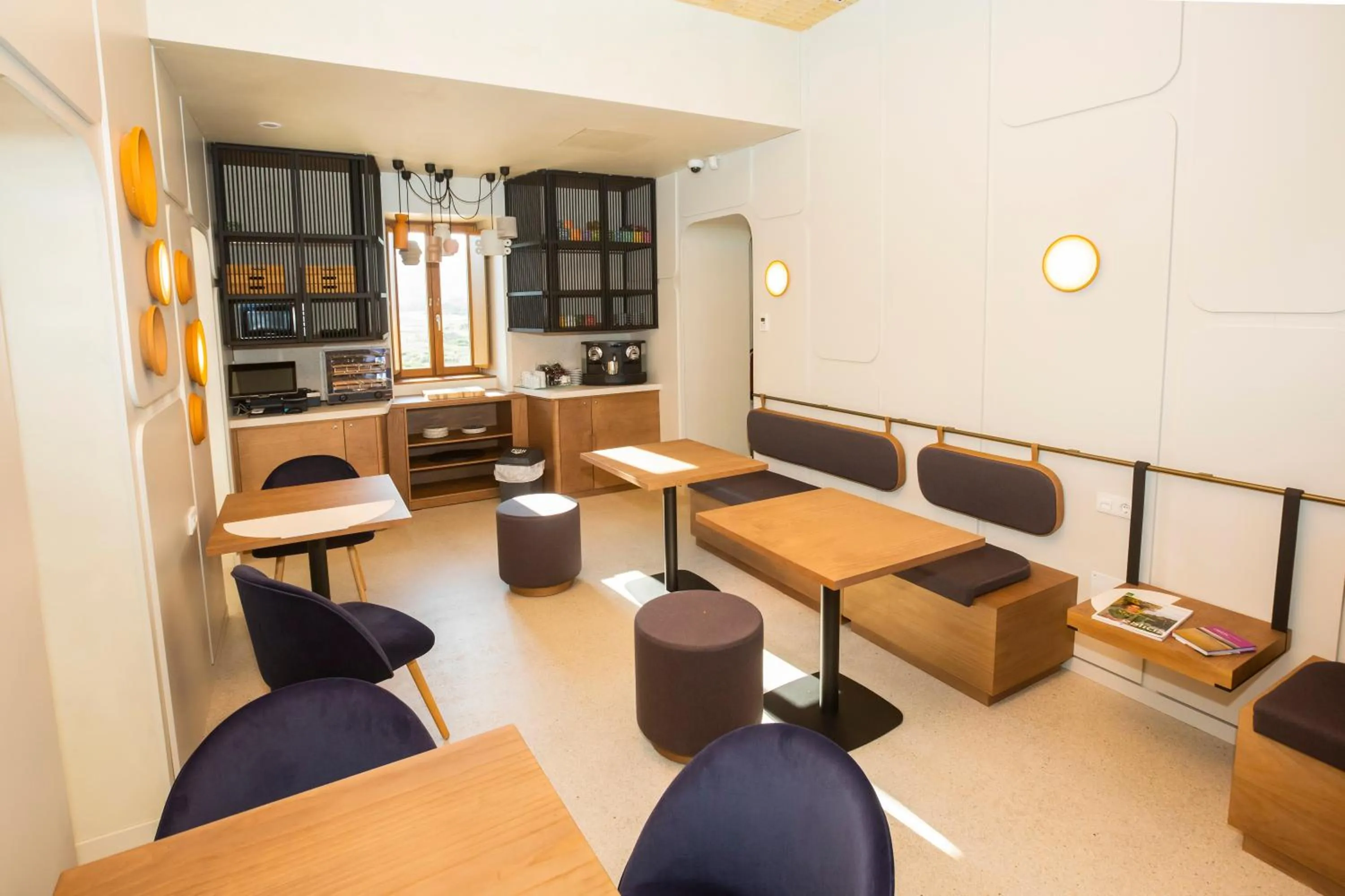 Breakfast in Hotel Faro Lariño