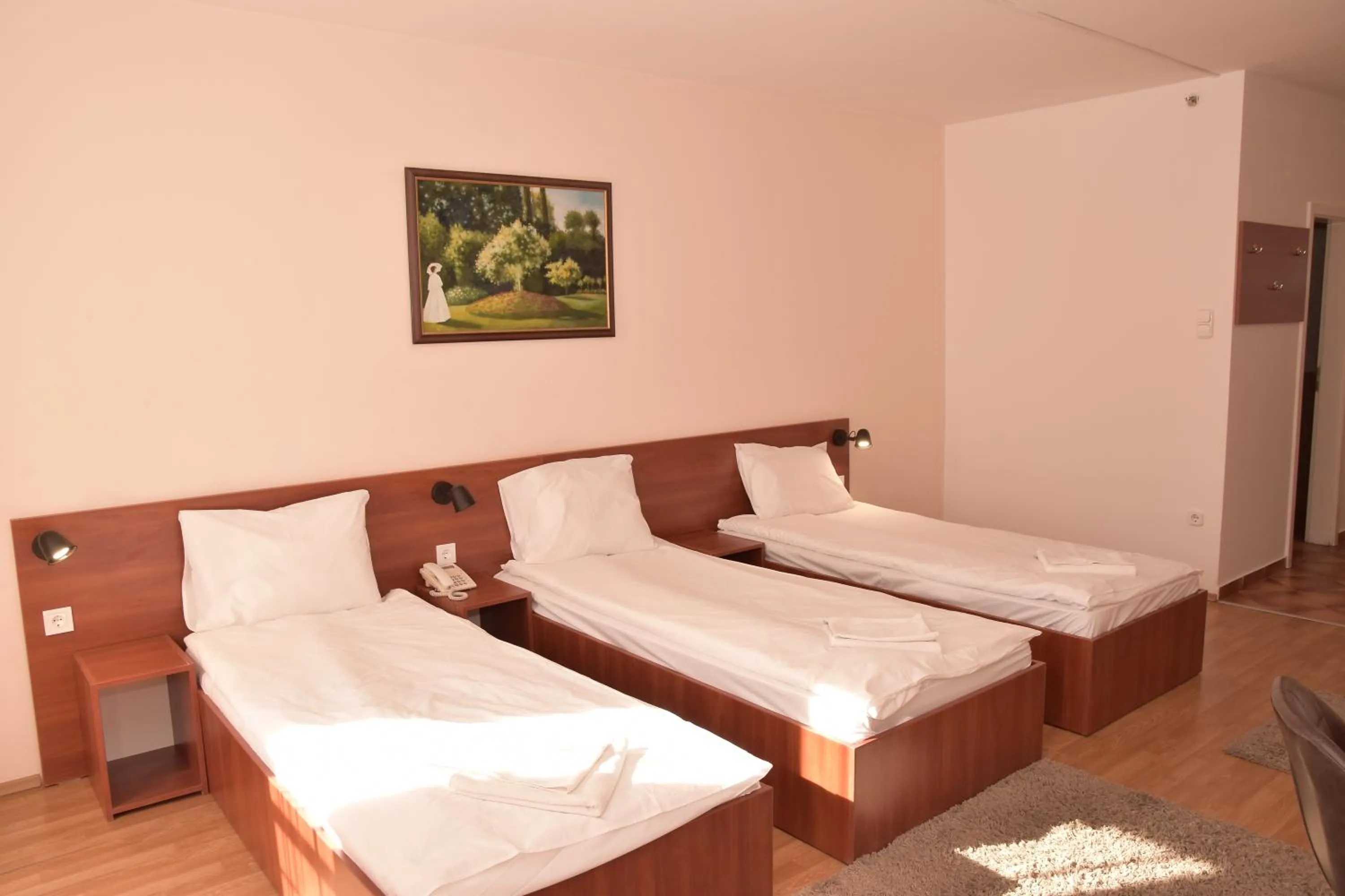 Bedroom, Bed in Triple M Hotel