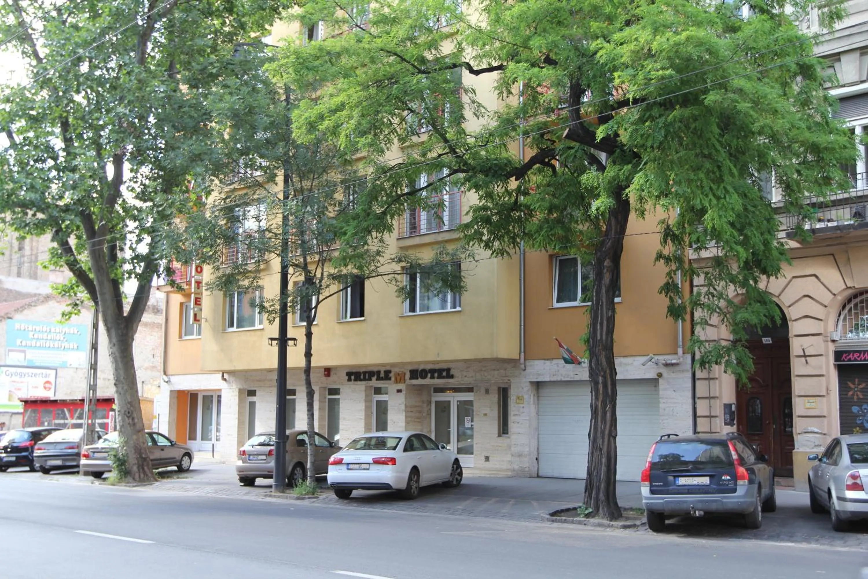 Facade/entrance in Triple M Hotel