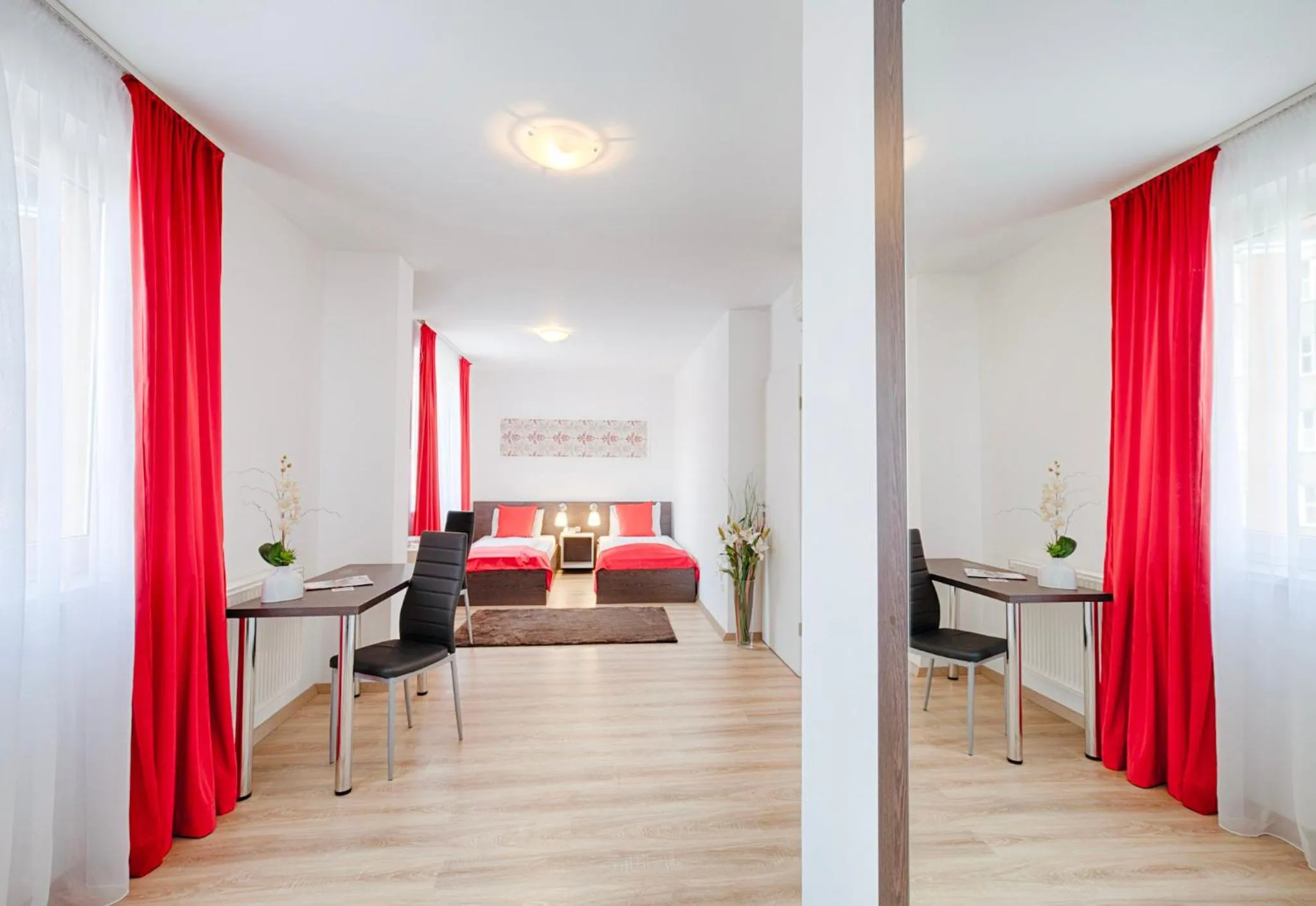 Bedroom, Bed in Triple M Hotel