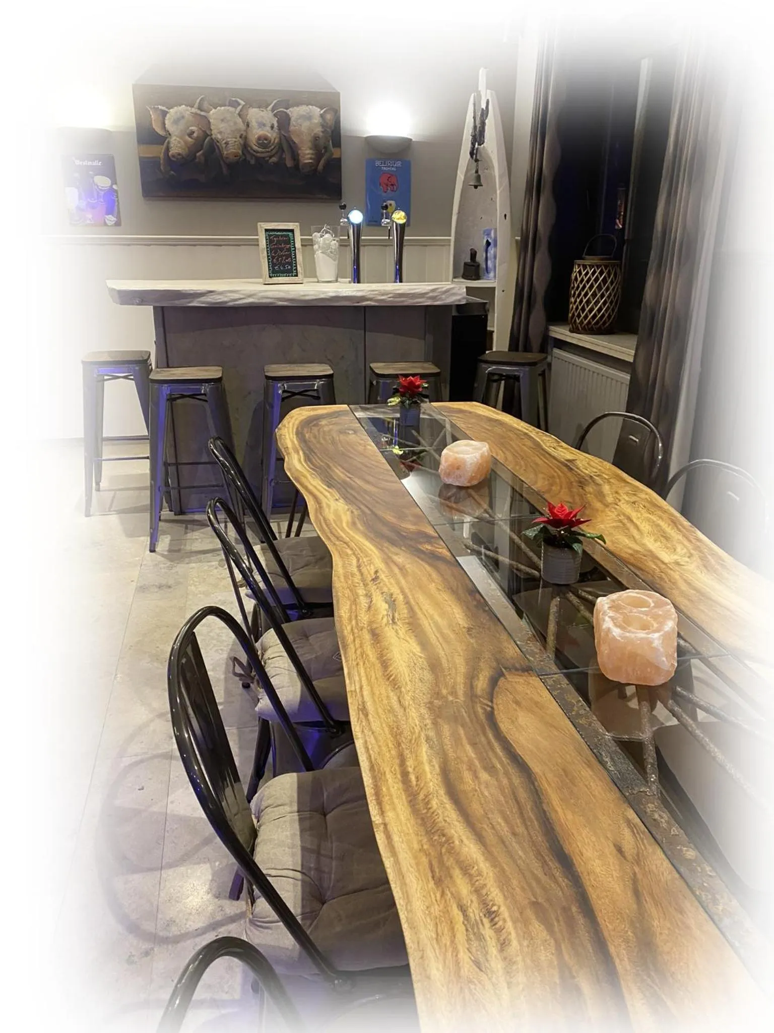 Lounge or bar in Hotel en Bistro de Vaart