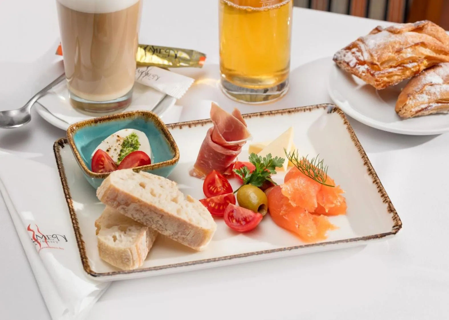 Restaurant/places to eat in Hotel Kálvária