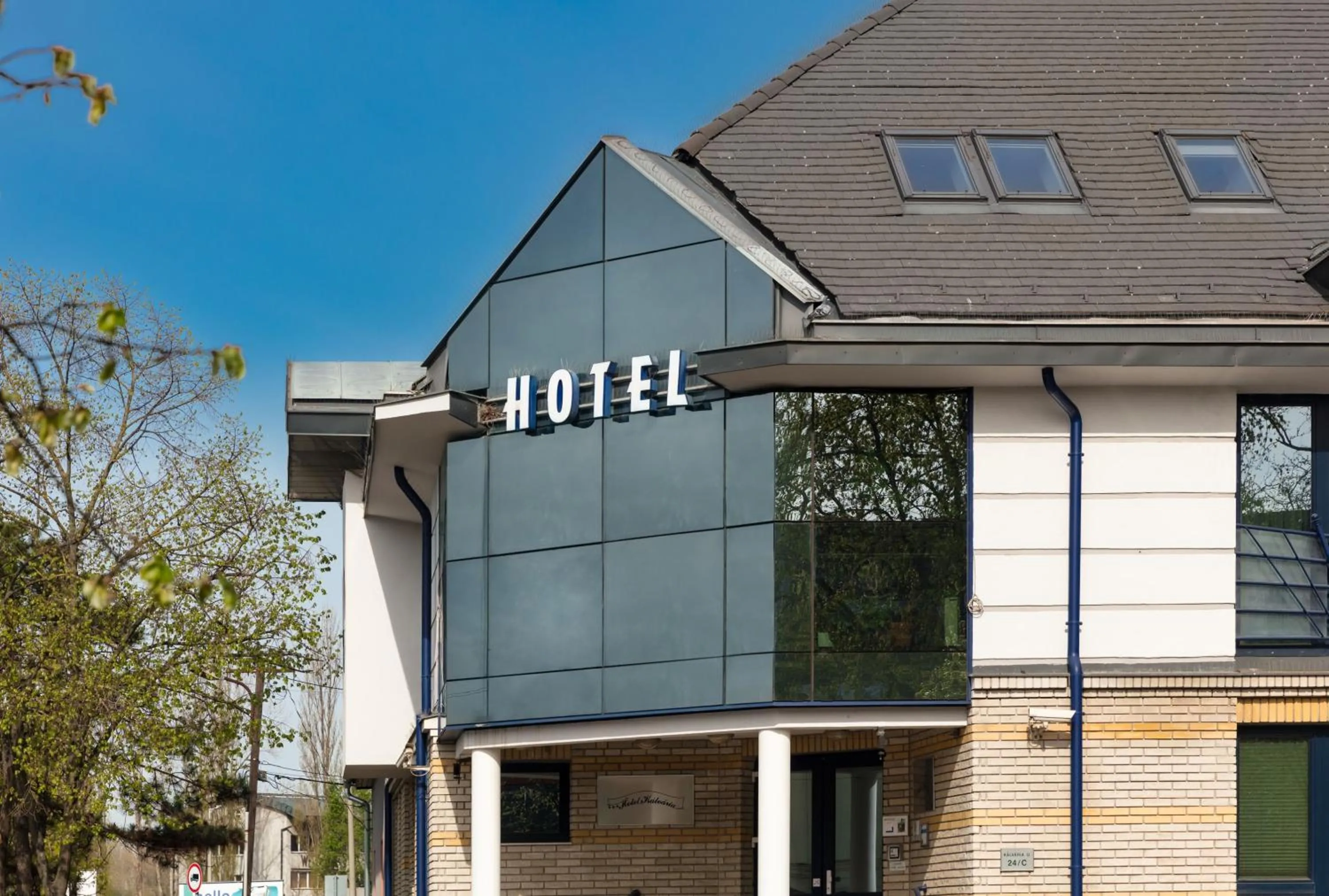 Property building in Hotel Kálvária